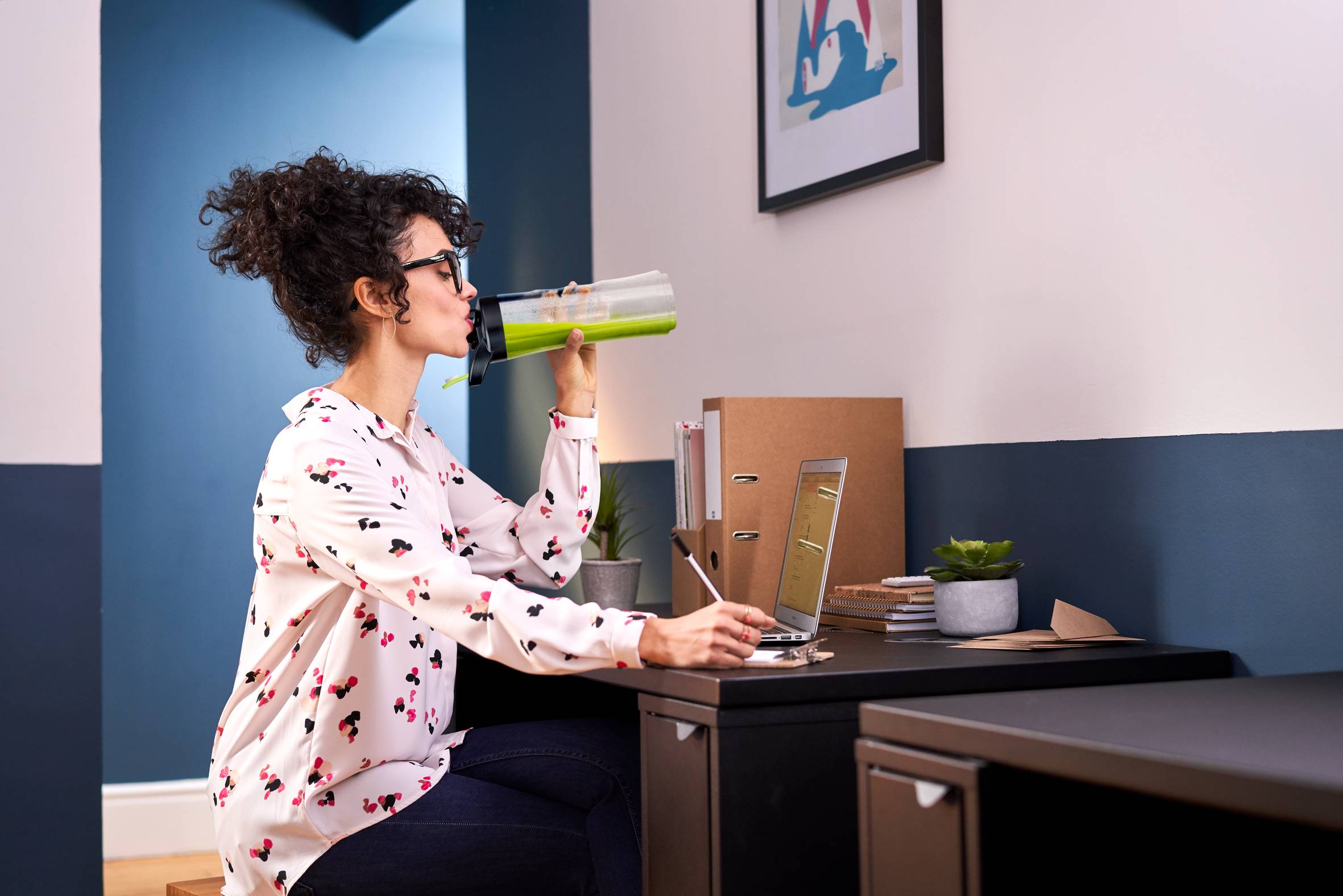 PERSONAL BLENDER LM1A0