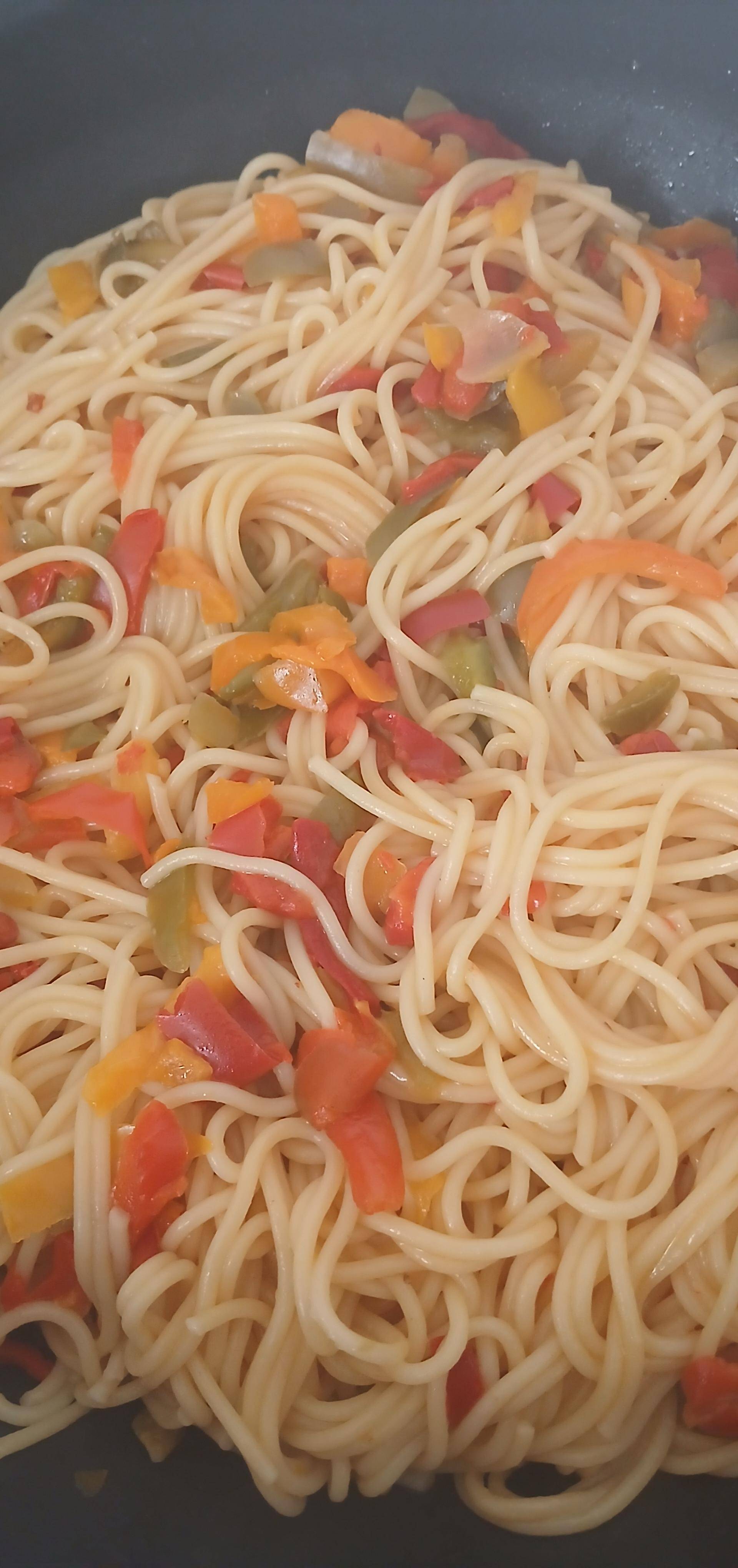 Spaghetti au poivron - Recette Cookeo | Moulinex