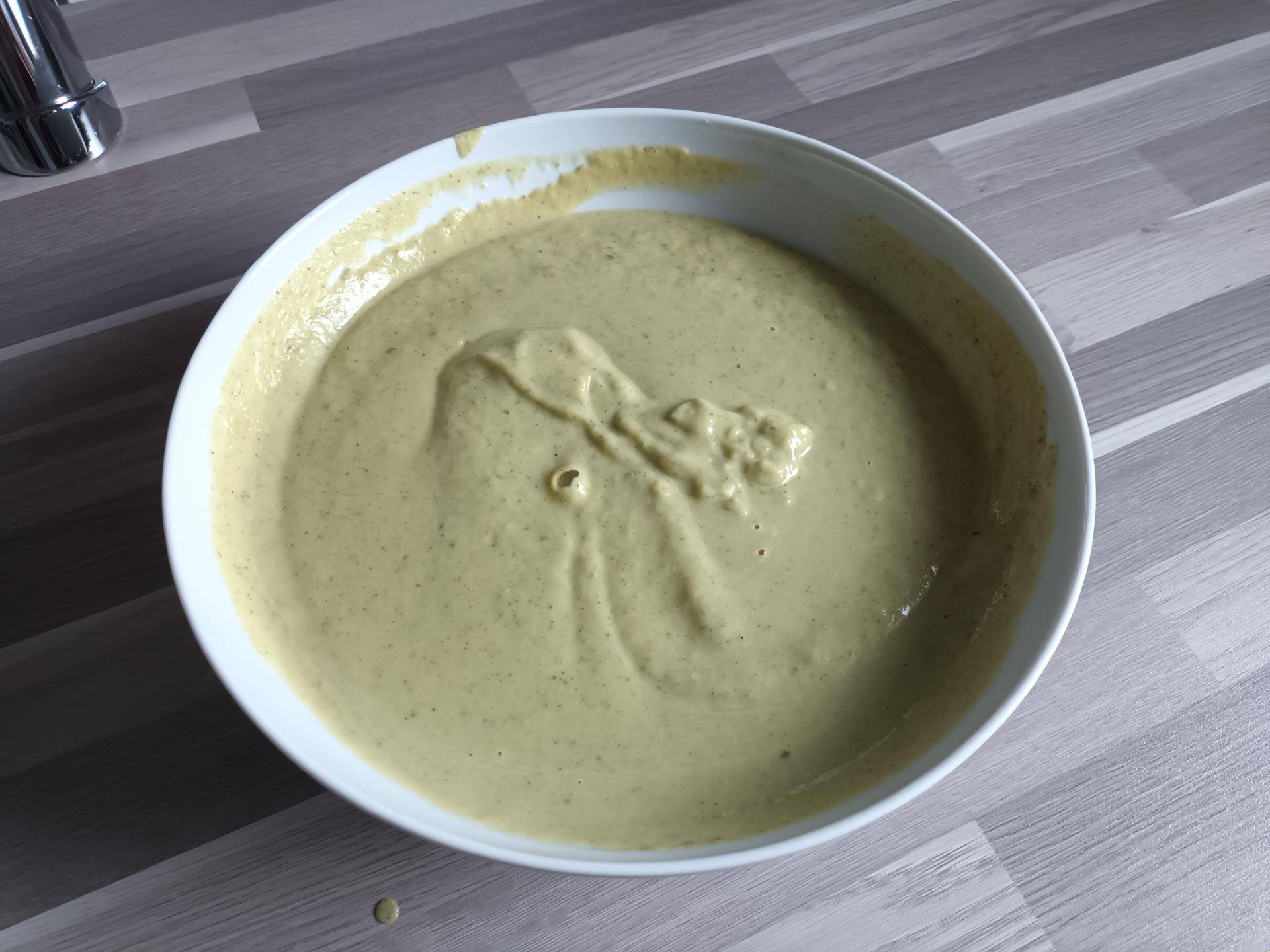 Soupe Brocolis, Poireaux, Courgettes et Boursin - Recette Companion Connect XL | Moulinex