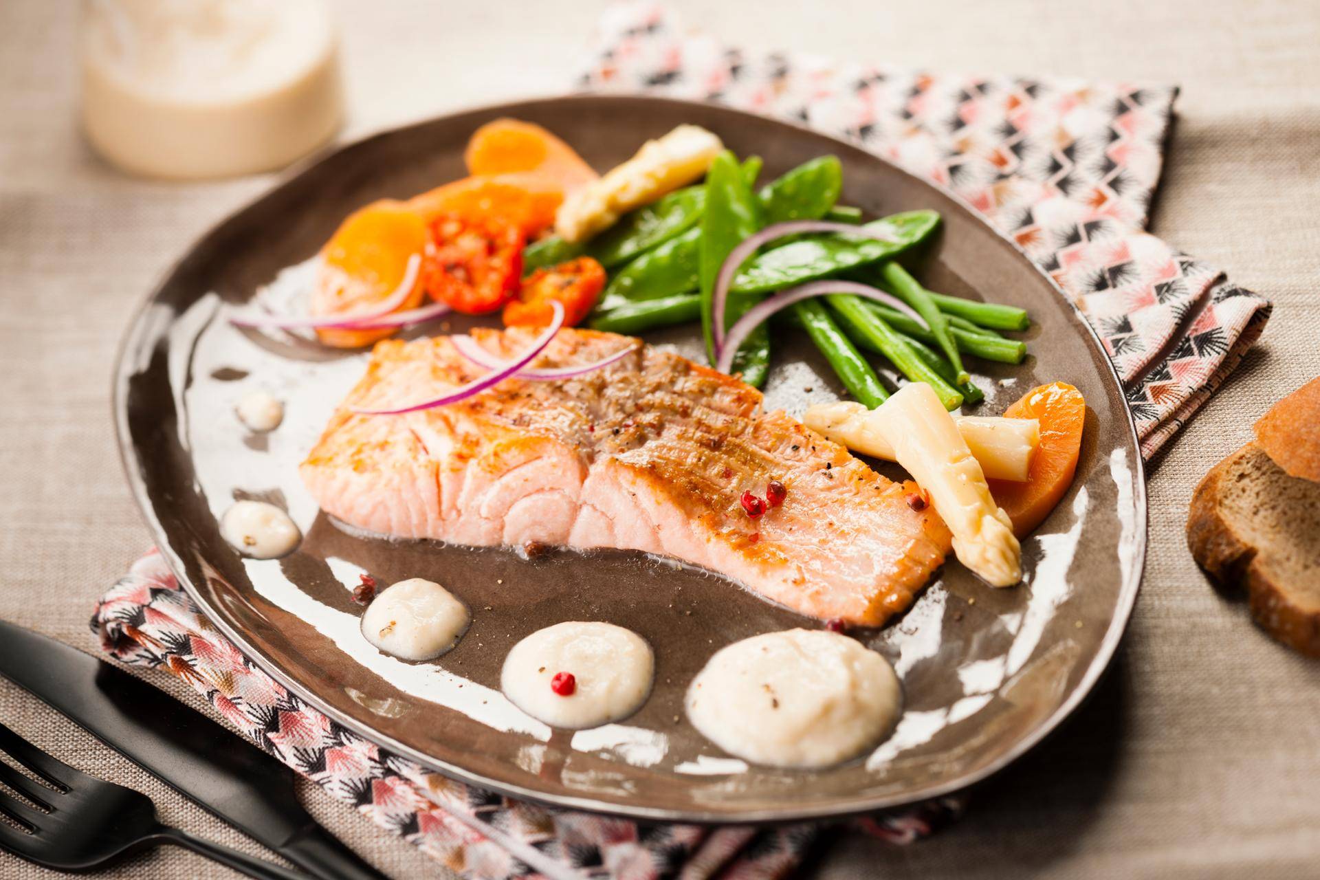 Zalm met saus-witte asperge - Recette Cookeo | Moulinex