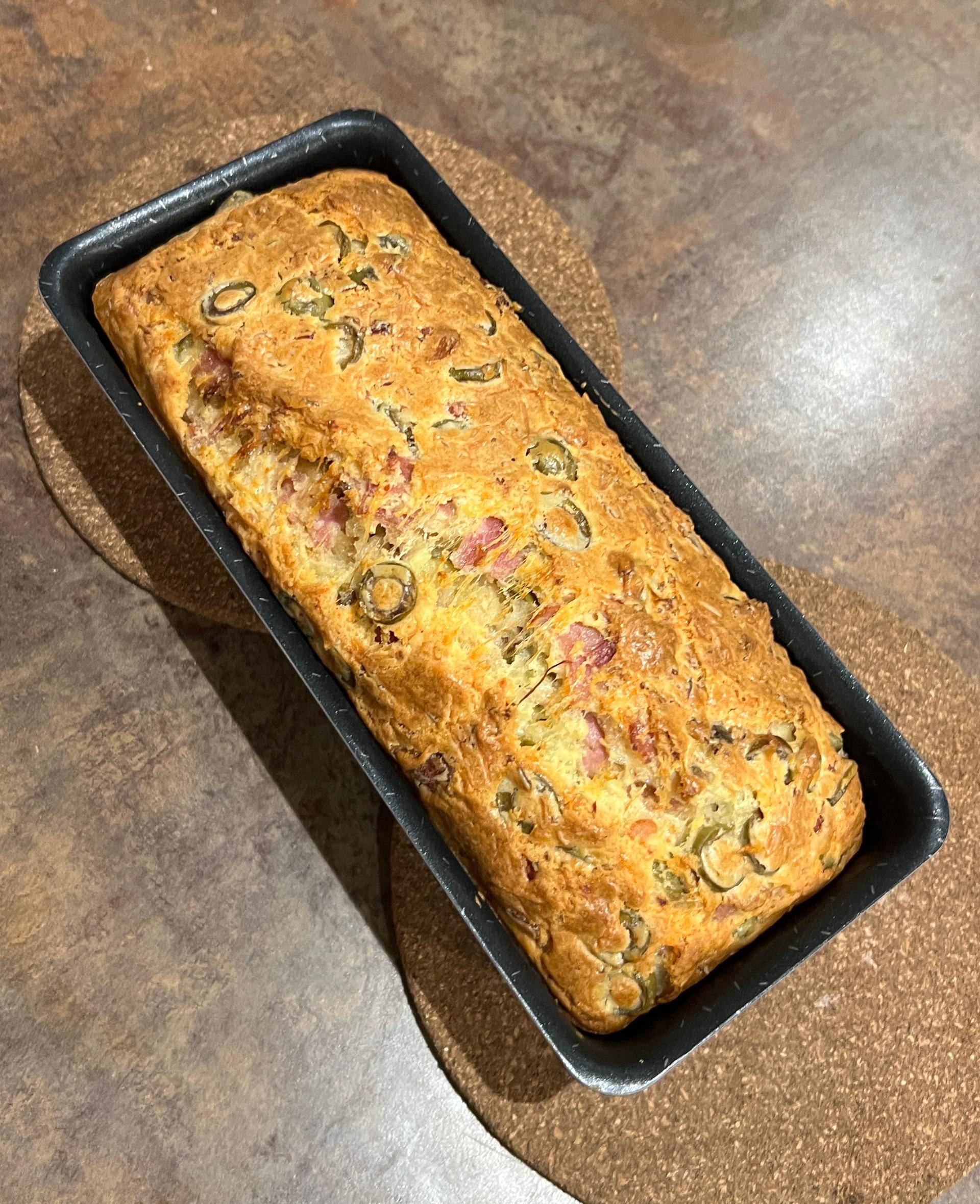 Cake Jambon et Olives - Recette Companion XL | Moulinex