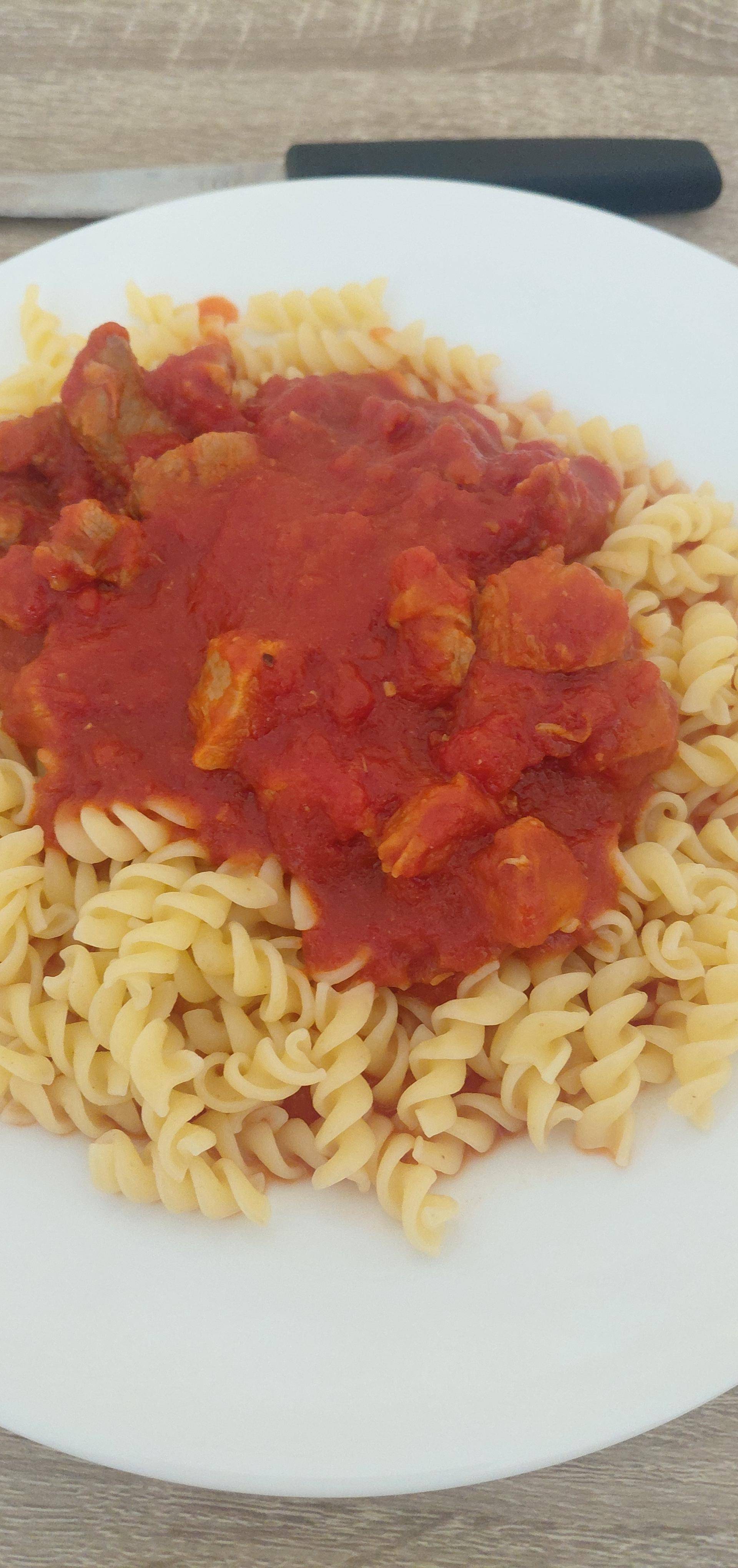 Sauté de dinde à la tomate de Justine - Recette Cookeo V3 Mini | Moulinex