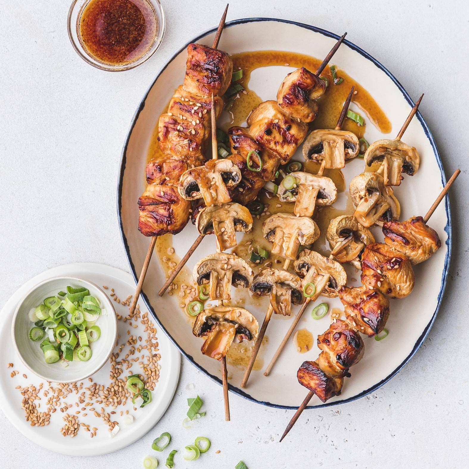 Yakitori spiesjes met kip en champignons - Recette Dual EasyFry&Grill | Moulinex