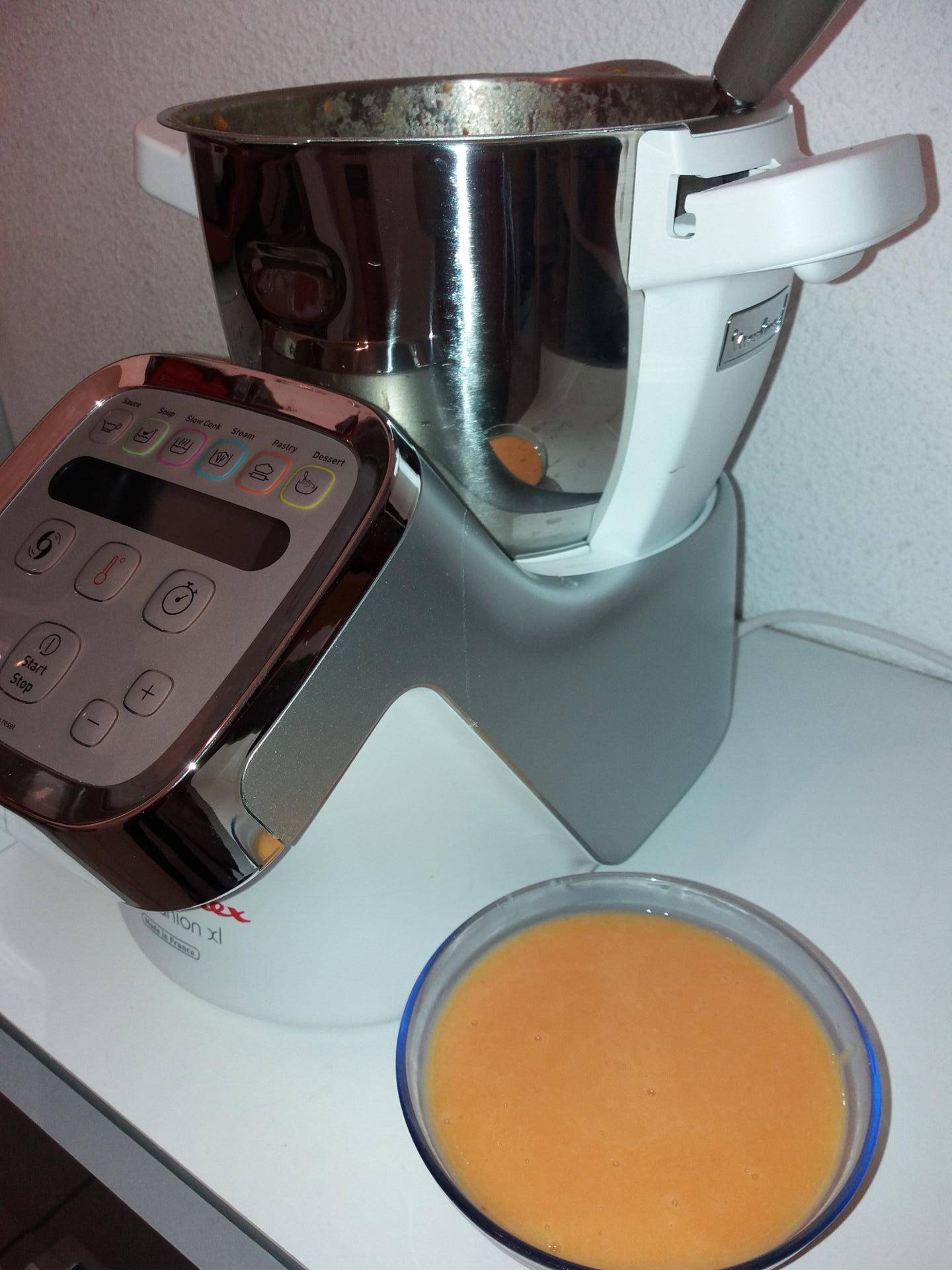 Velouté potiron, carotte et lait de coco - Recette Companion XL | Moulinex