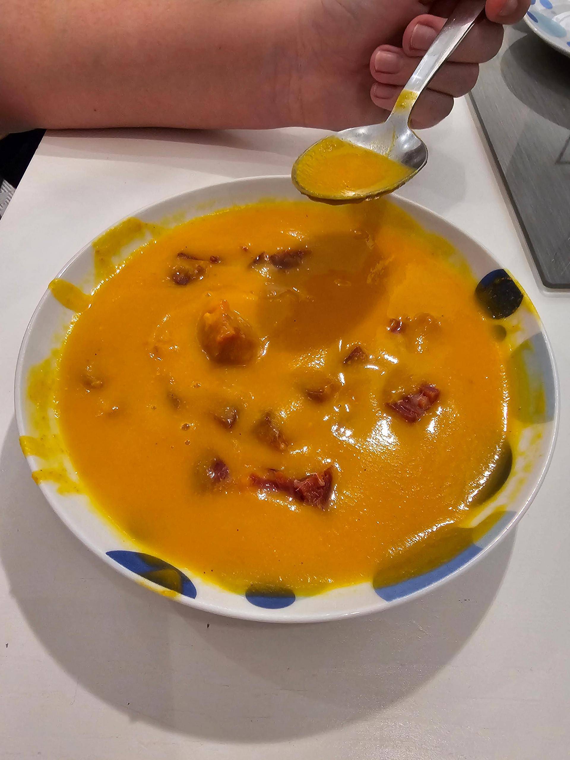 Veloute courge chorizo par tine - Recette Companion Connect XL | Moulinex