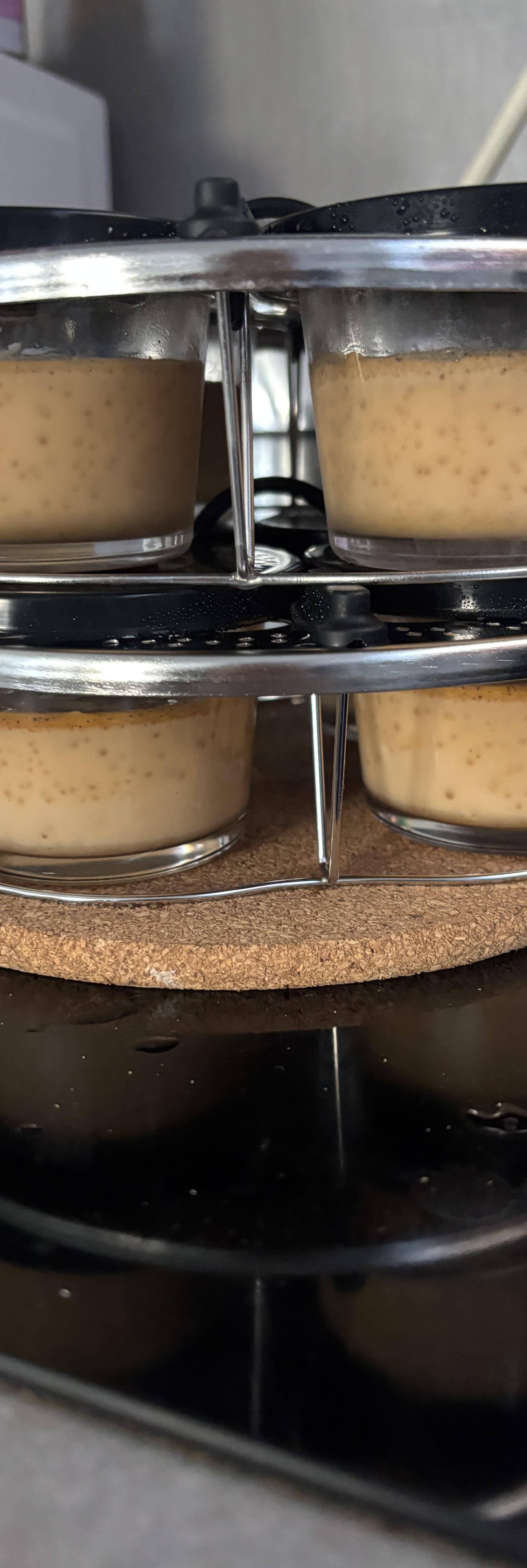 Crèmes vanille aux jaunes d'œufs - Recette Cookeo | Moulinex