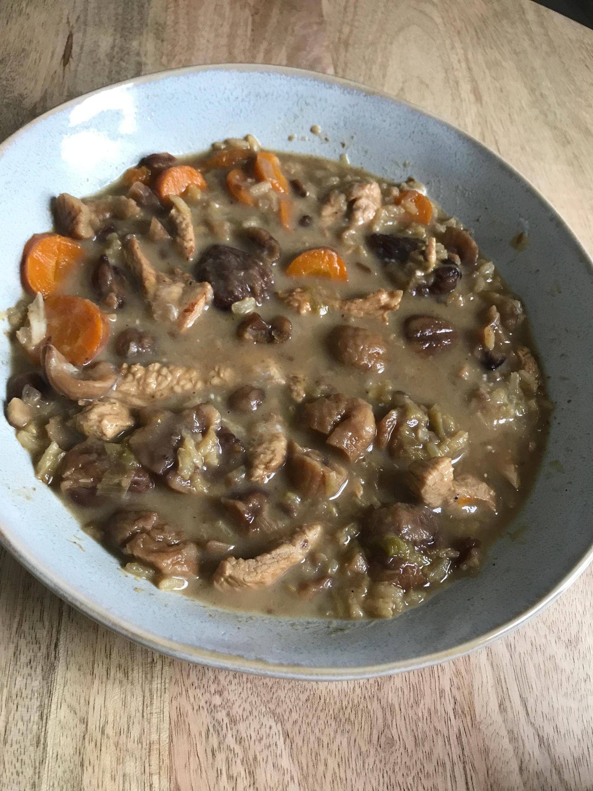 Poulet aux marrons et son bouillon - Recette Cookeo | Moulinex