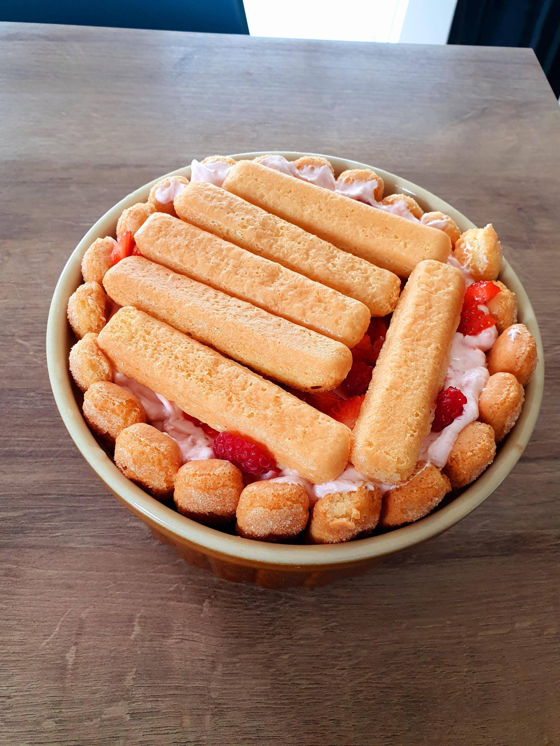 Charlotte royale aux fraises - Recette Companion Connect XL | Moulinex