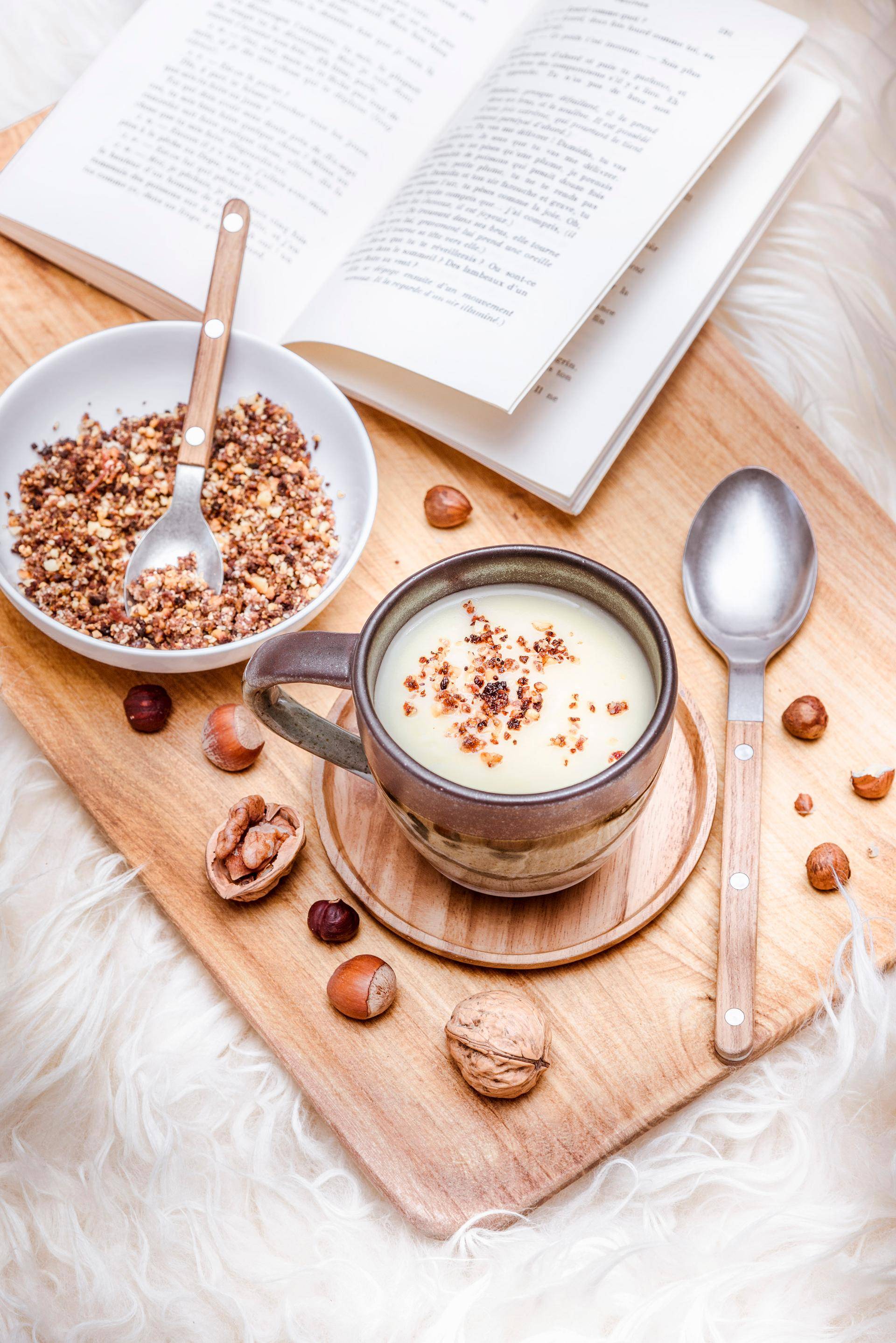 Velouté de panais, chapelure de noix au bacon - Recette Companion | Moulinex