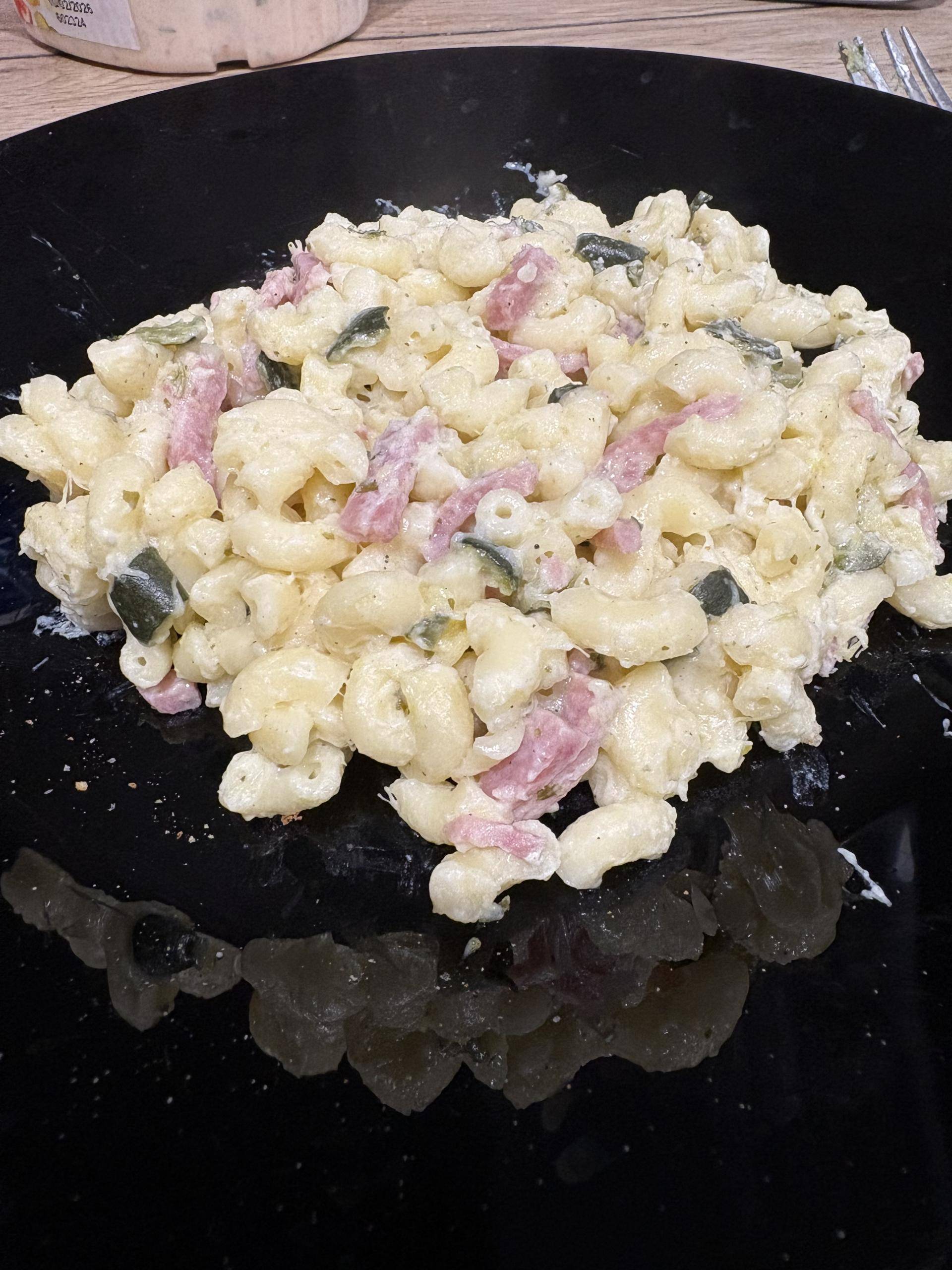 Pâte courgette - lardon - boursin - Recette Cookeo | Moulinex