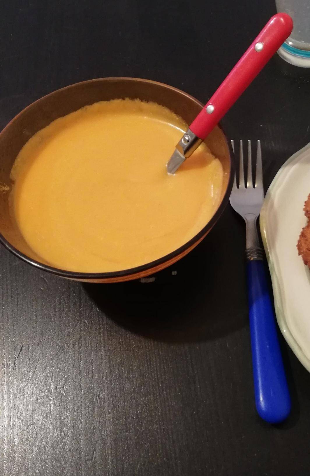 Soupe de carottes, lait de coco, curry - Recette Companion Connect XL | Moulinex