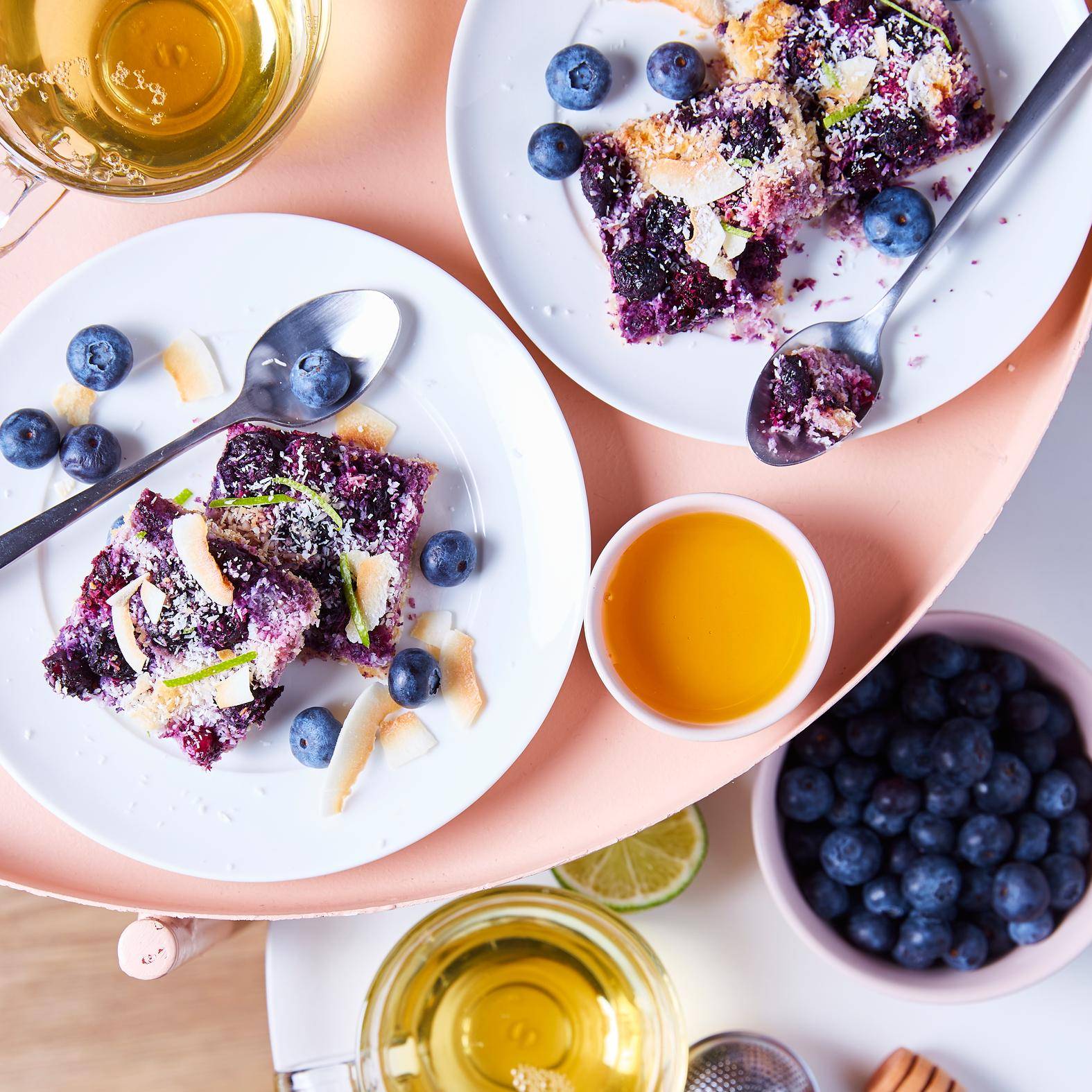 Carrés coco myrtille - Recette Cook'in One | Moulinex