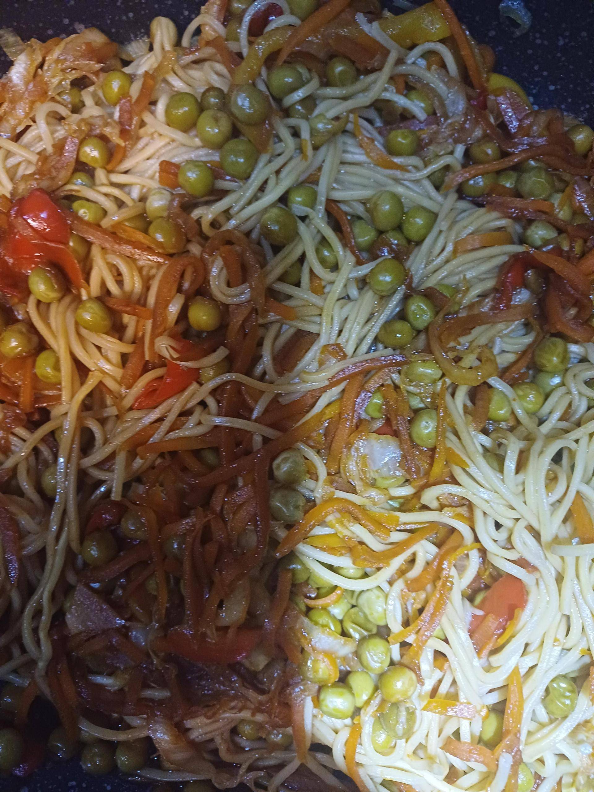 Nouilles chinoises aux légumes - Recette Cookeo V3 | Moulinex