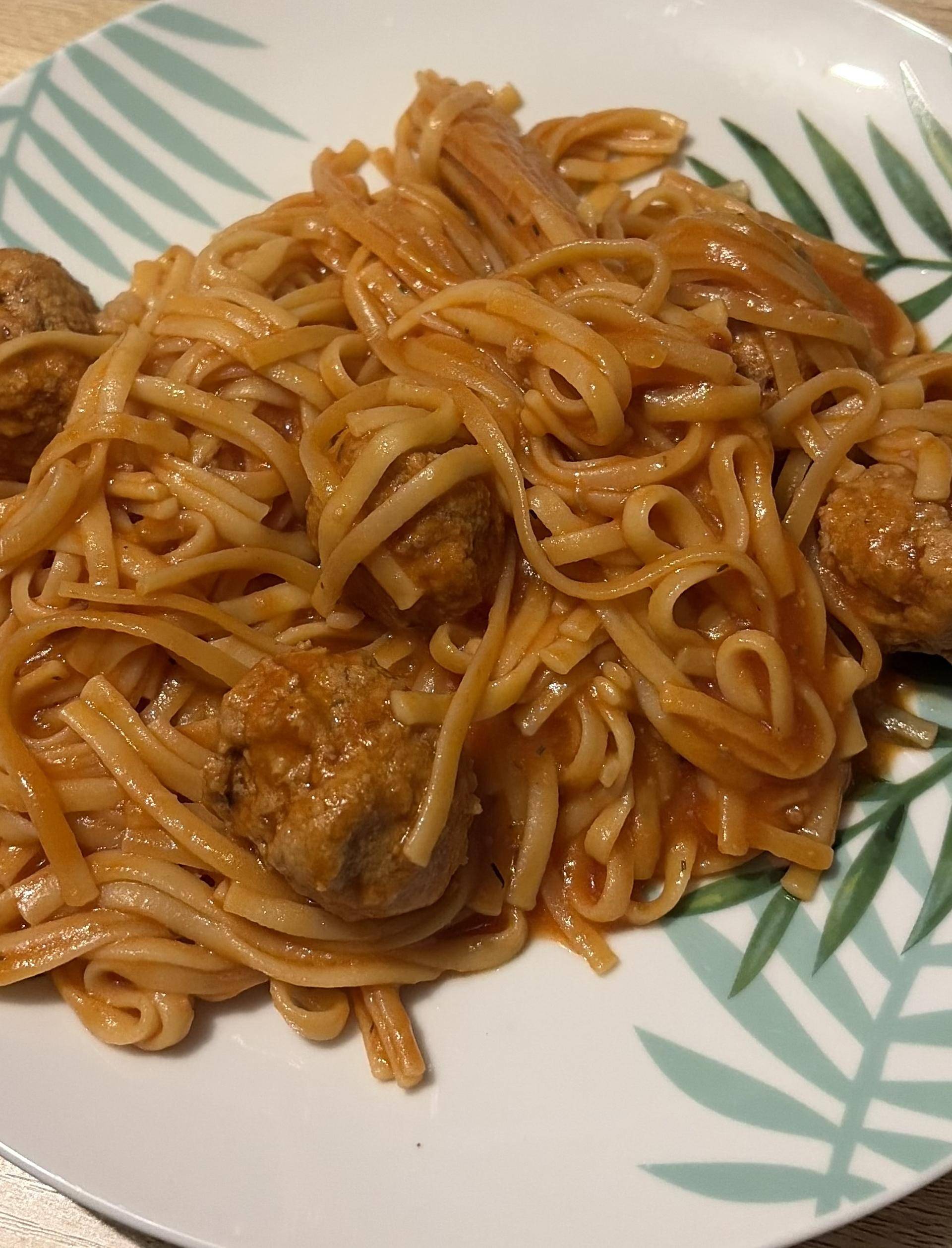 Pâte sauce tomate boulettes - Recette Cookeo | Moulinex