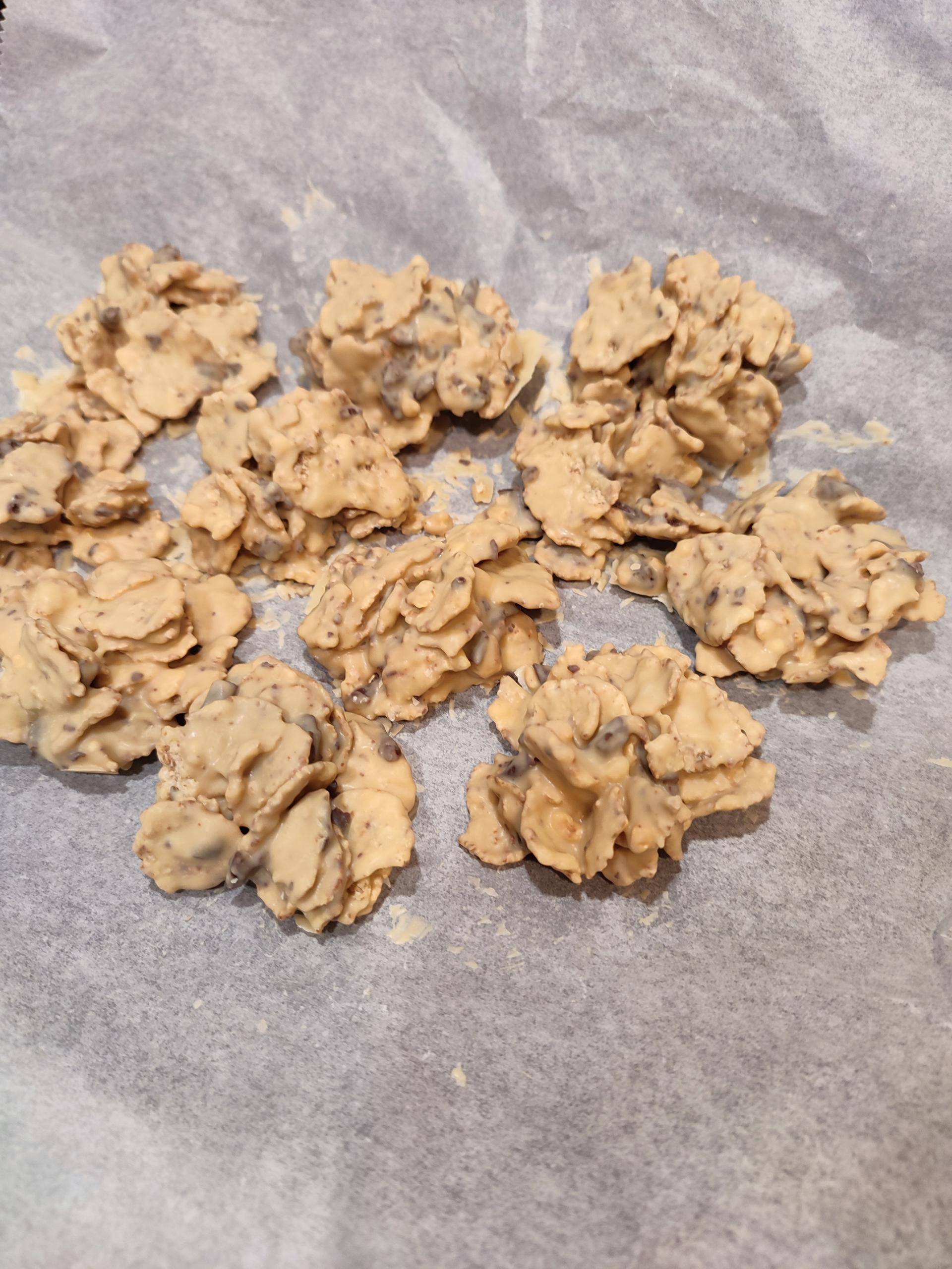 Croustillant de chocolat blanc aux cacahuètes - Recette Companion | Moulinex