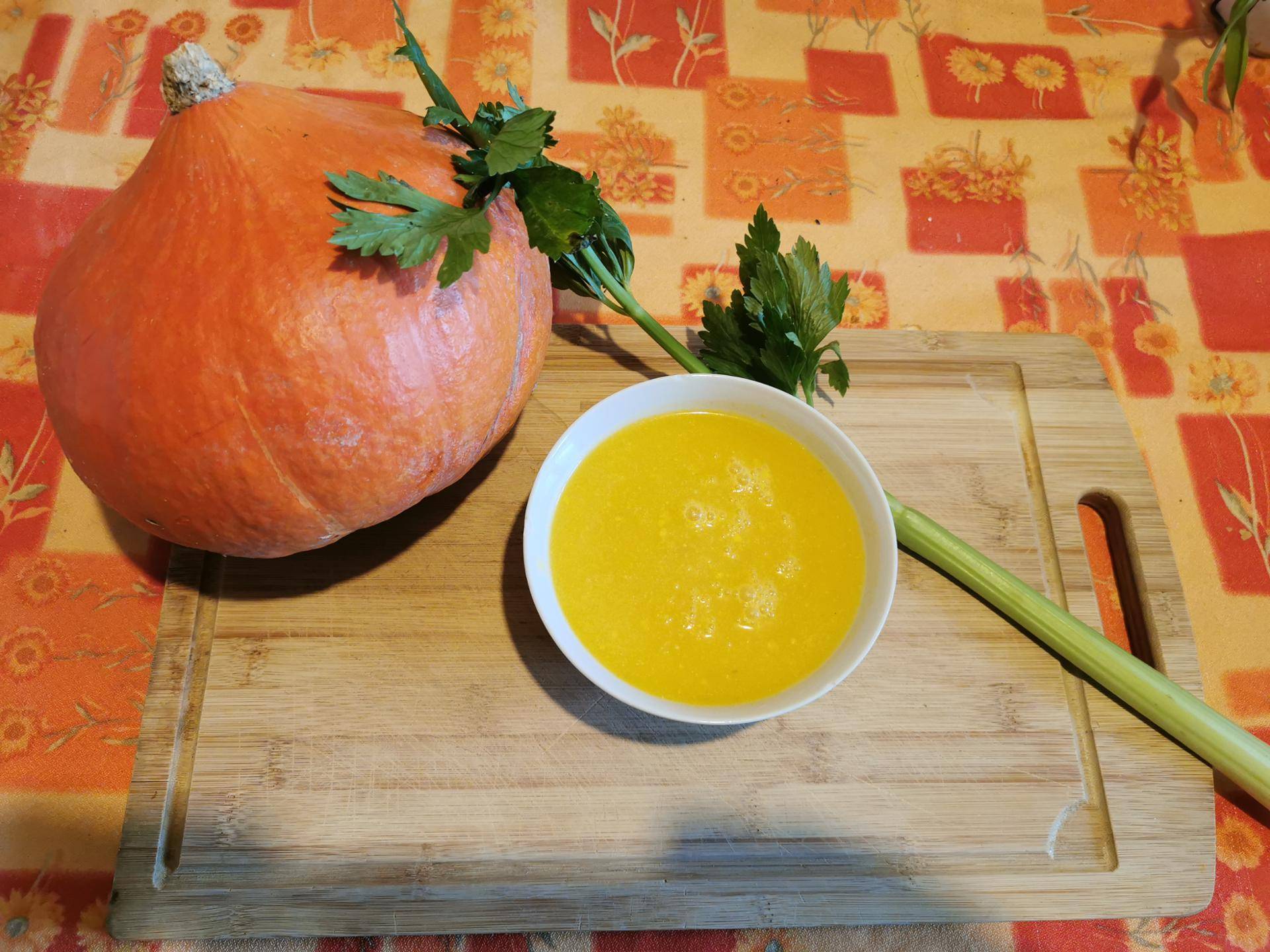 Velouté de potimarron et Courgette - Recette Companion Connect | Moulinex