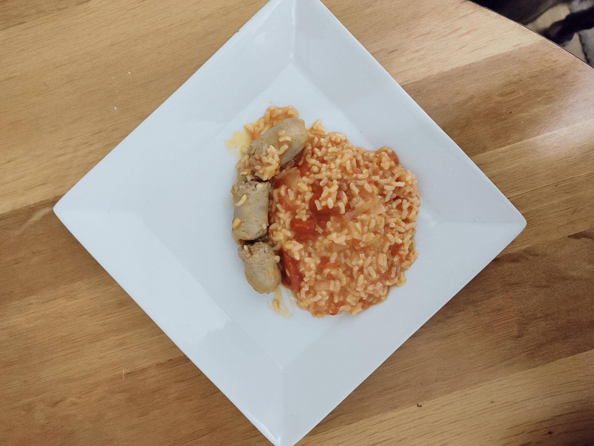 Riz à la tomates et saucisses de Toulouse - Recette Companion XL | Moulinex
