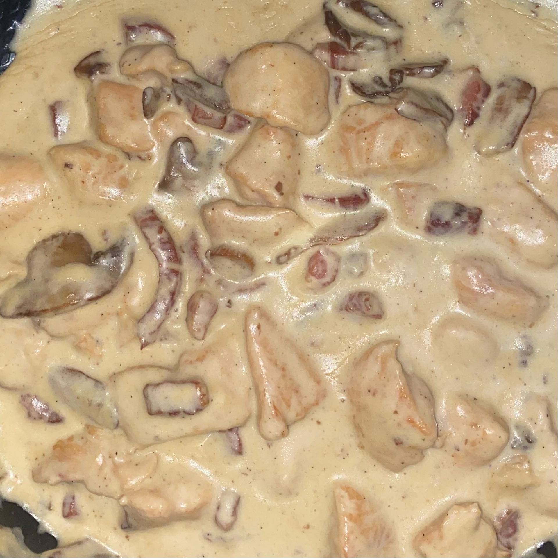 Poulet lardon champignons,sauce volaille - Recette Cookeo | Moulinex