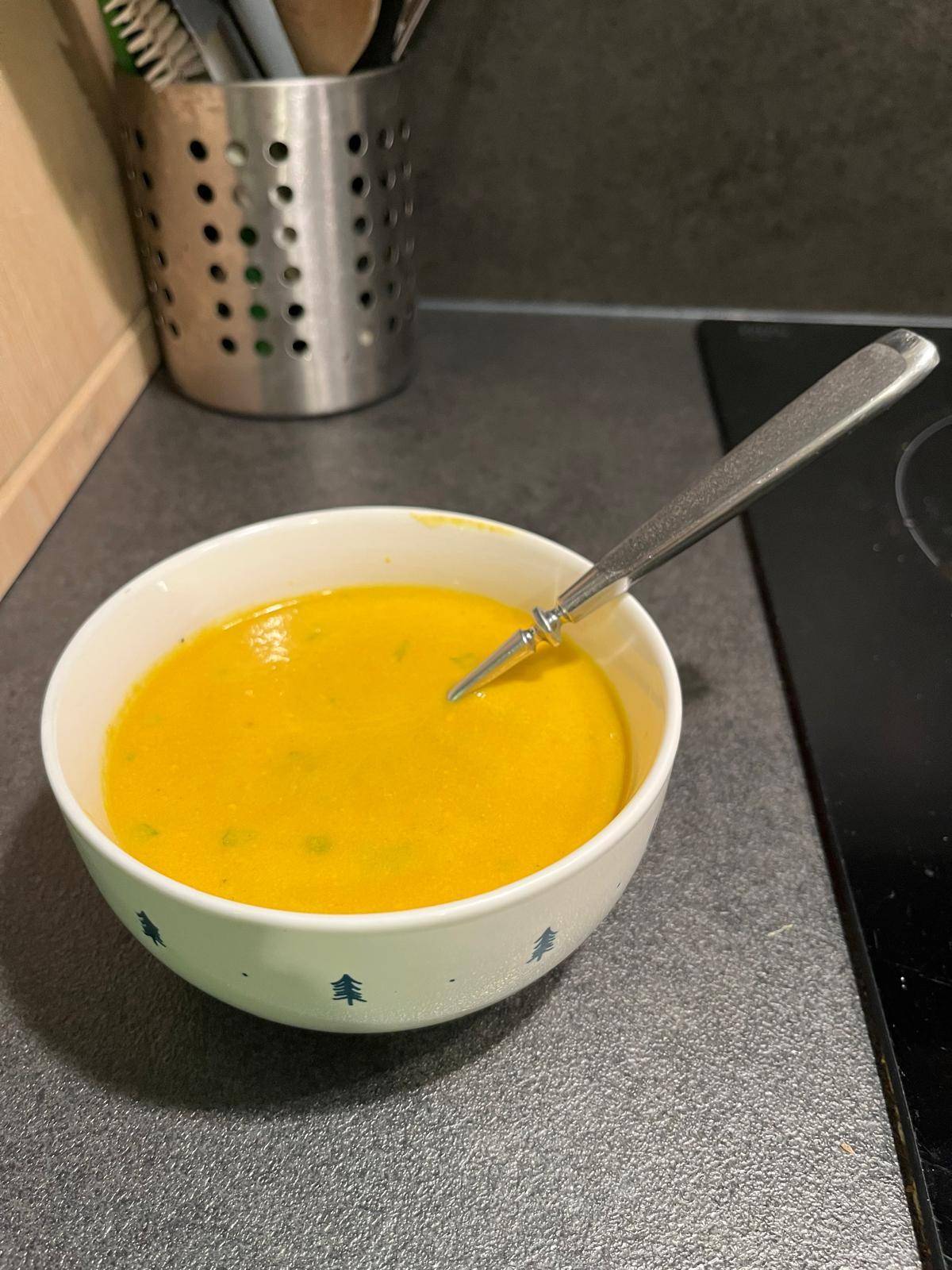 Soupe carotte coco post partum - Recette Companion Connect XL | Moulinex