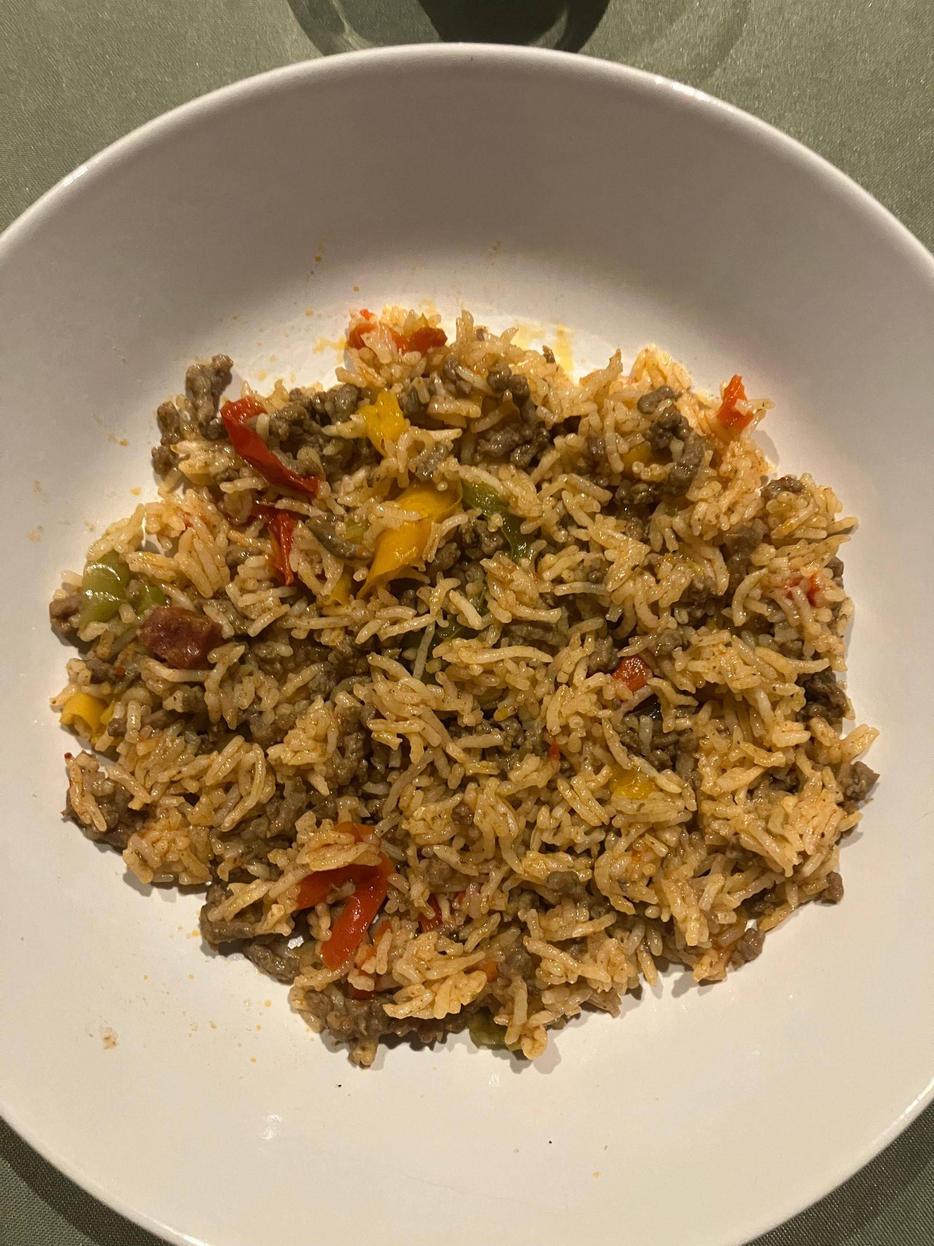 Riz pilaf au boeuf haché chorizo poivrons - Recette Cookeo V3 | Moulinex