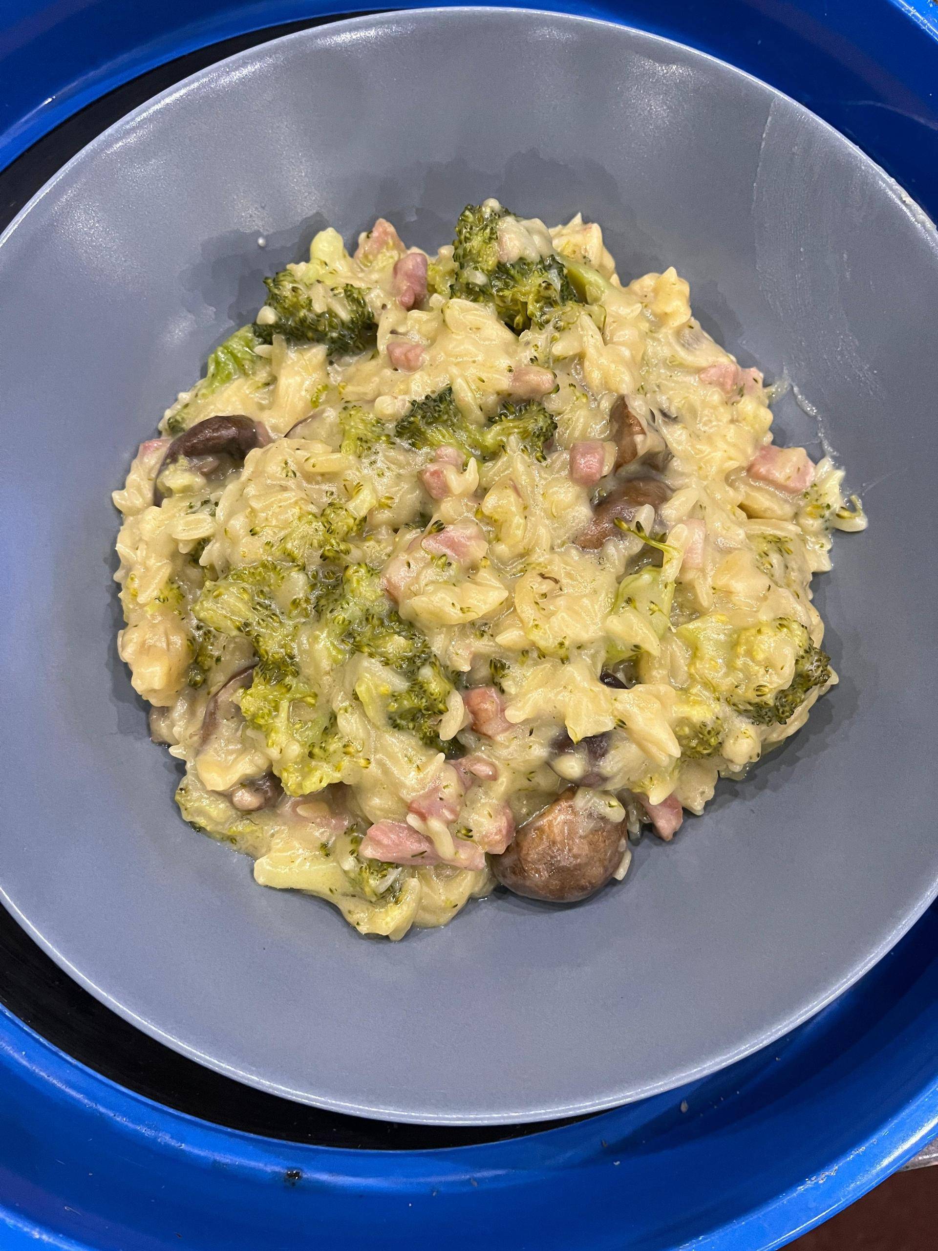 Orzo aux brocolis, champignons et lardons - Recette Companion Connect XL | Moulinex