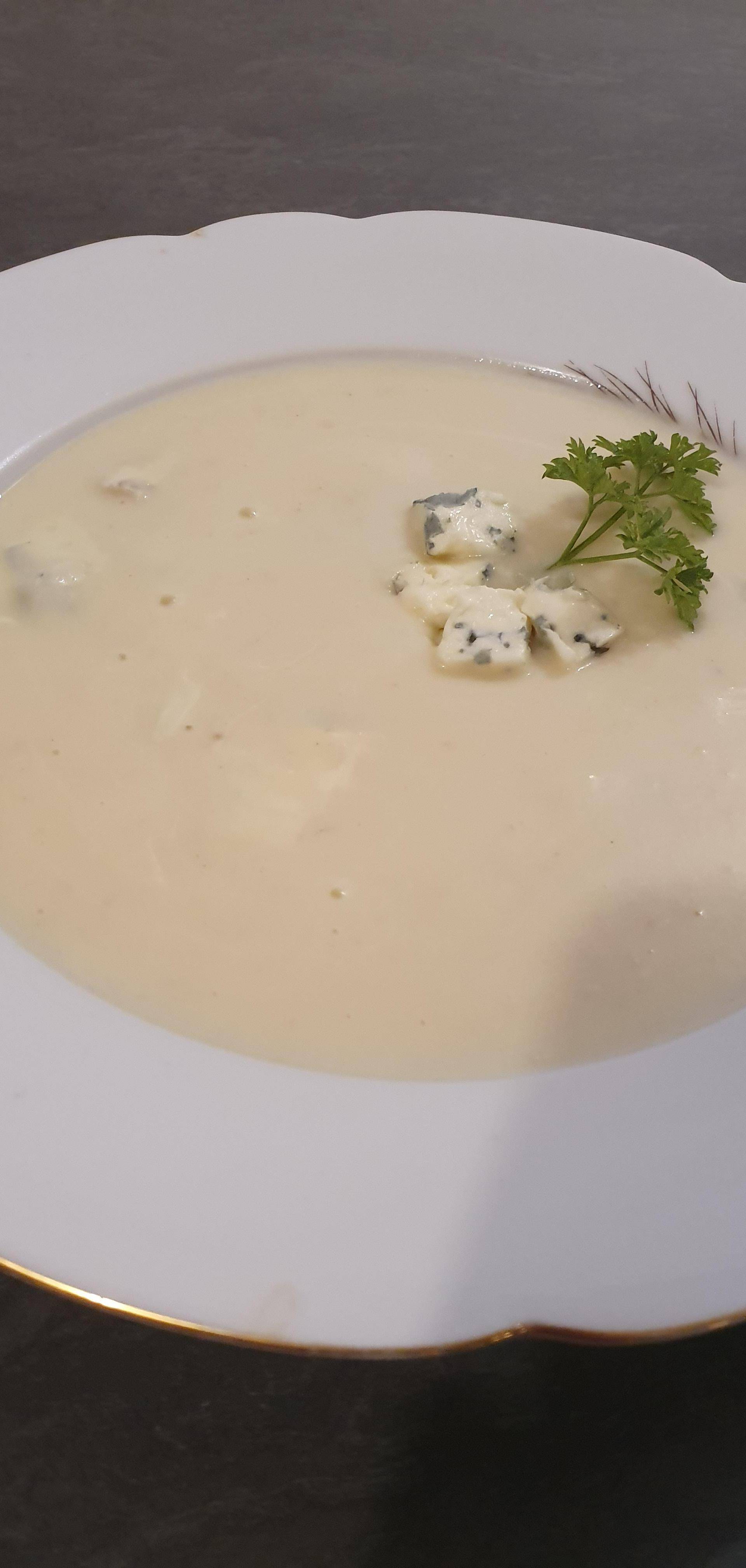 Velouté de céleri a la fourme d'ambert - Recette Cookeo | Moulinex