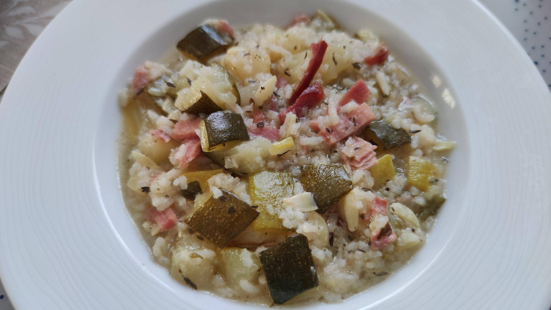 Courgettes au chorizo et aux amandes - Recette Cookeo | Moulinex