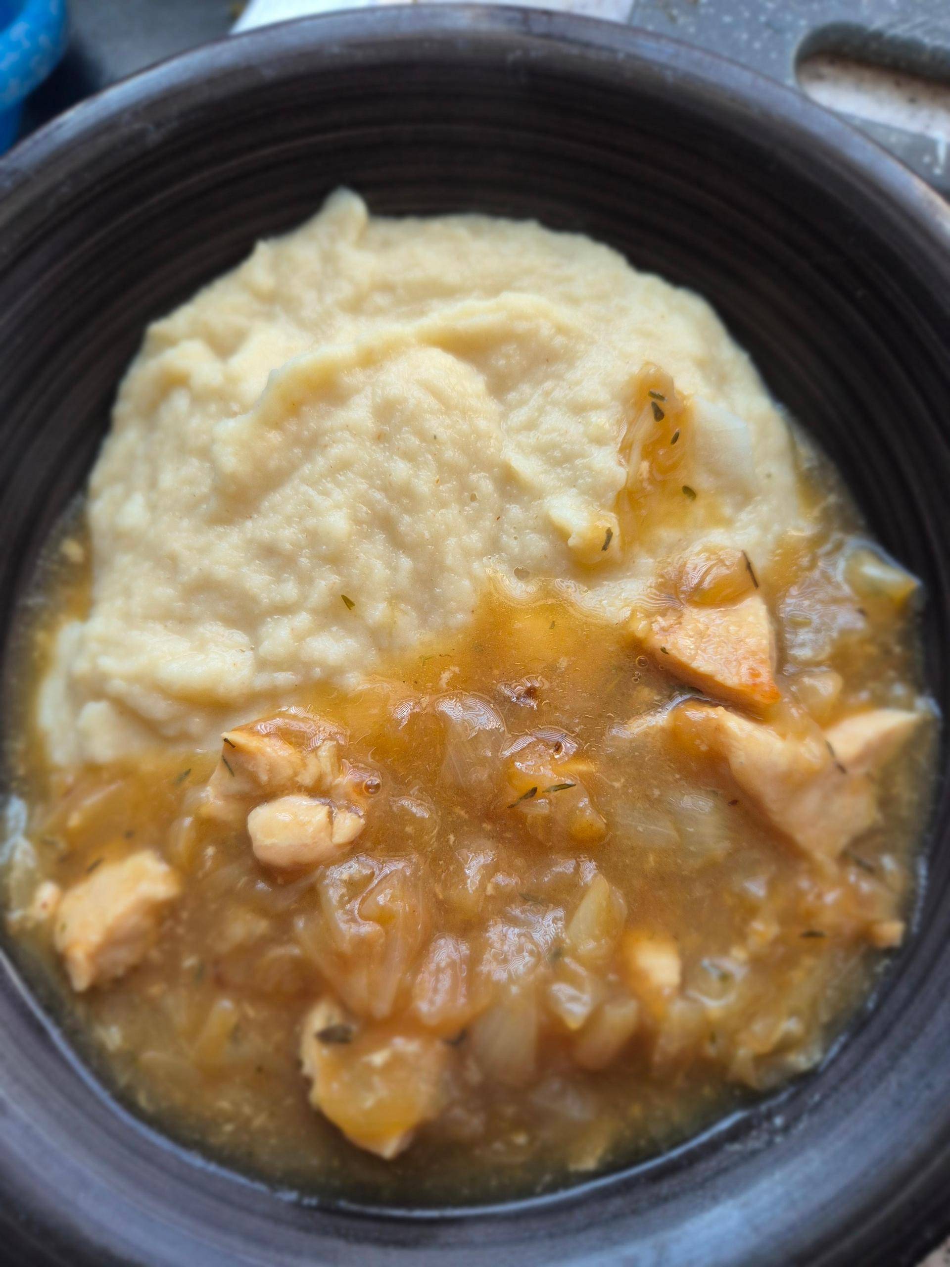 Poulet aux oignons et mousseline de céleri - Recette Cookeo V3 | Moulinex