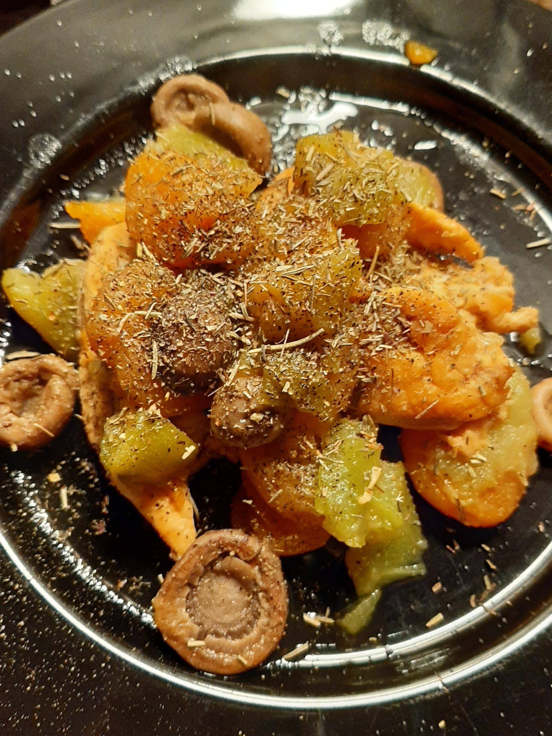Poulet aux courgettes, champignons et abricots - Recette Cookeo | Moulinex