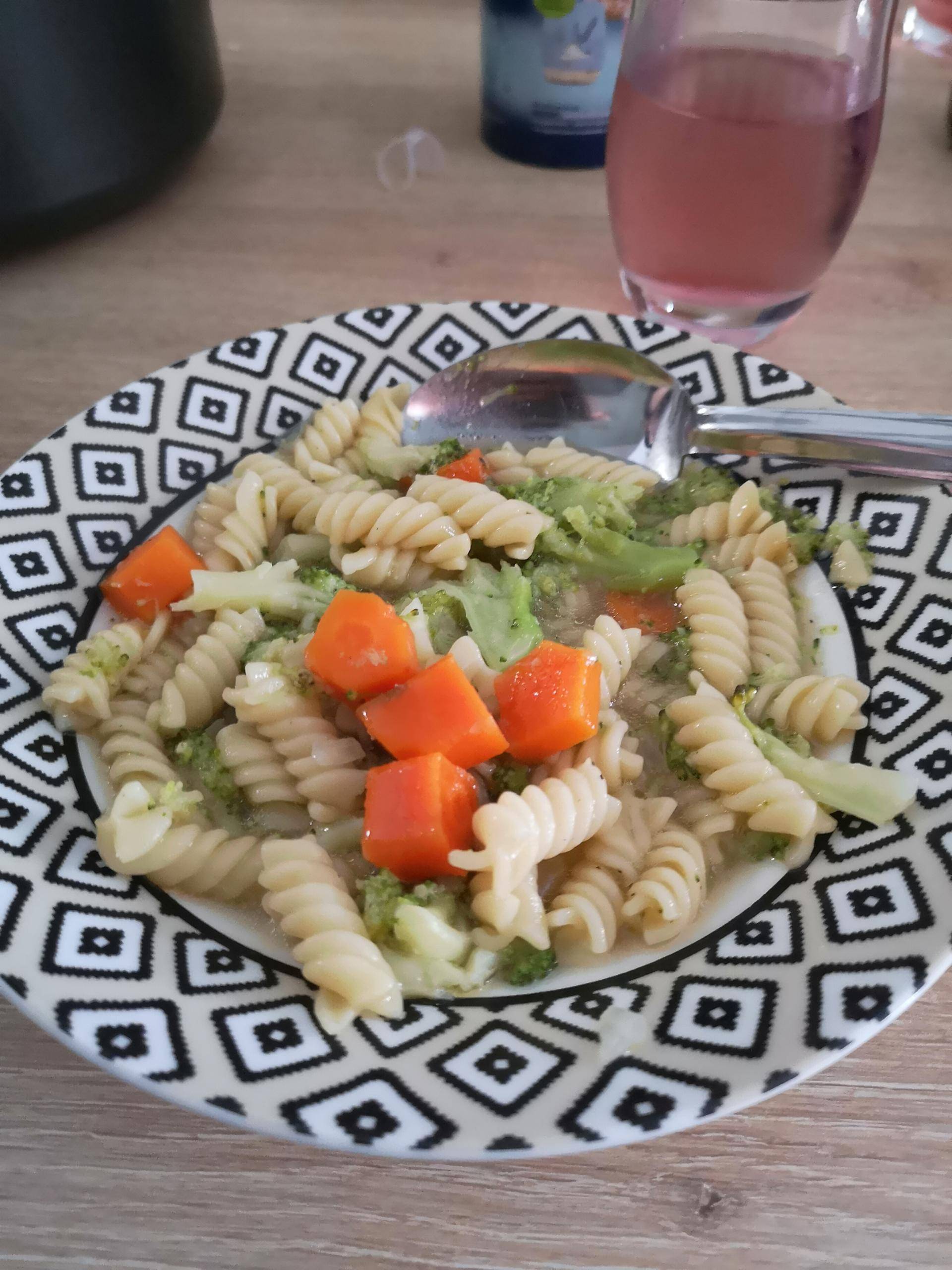 Bouillon de pâtes aux légumes - Recette Cookeo | Moulinex