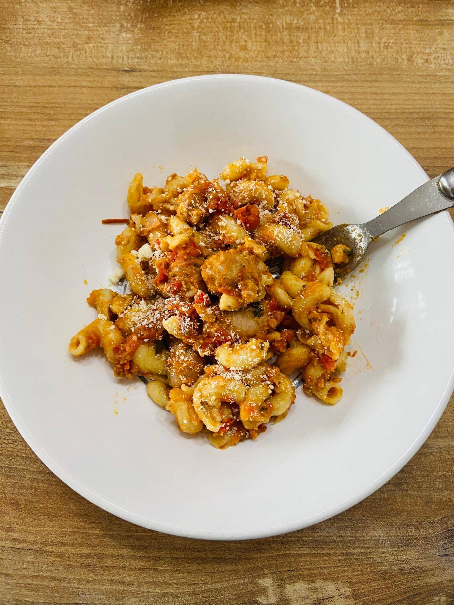 One pot pasta saucisses poivrons - Recette Companion Connect XL | Moulinex
