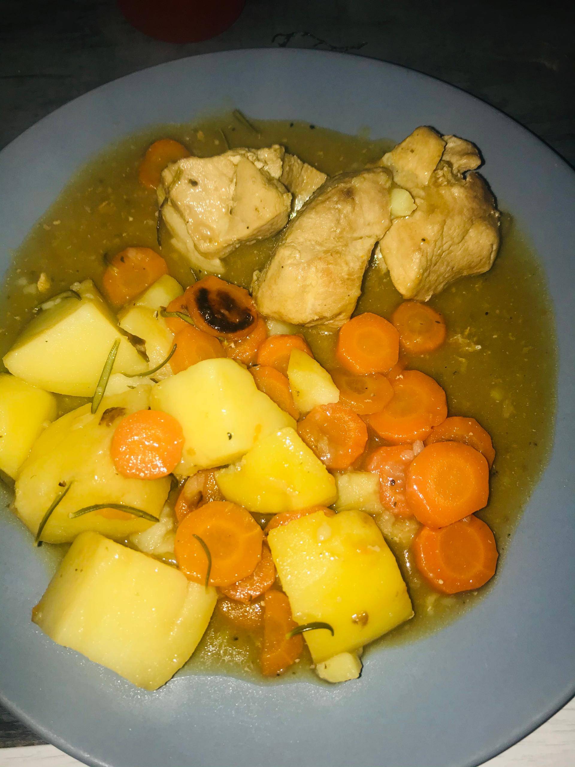 Sauté de porc pomme de terre carotte - Recette Cookeo V3 | Moulinex