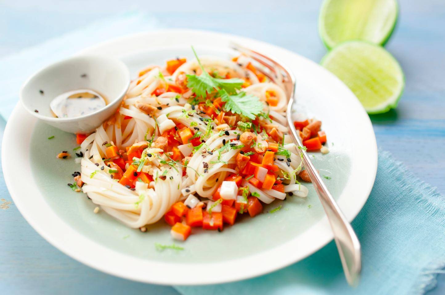 Nouilles chinoises au surimi - Recette Cookeo | Moulinex