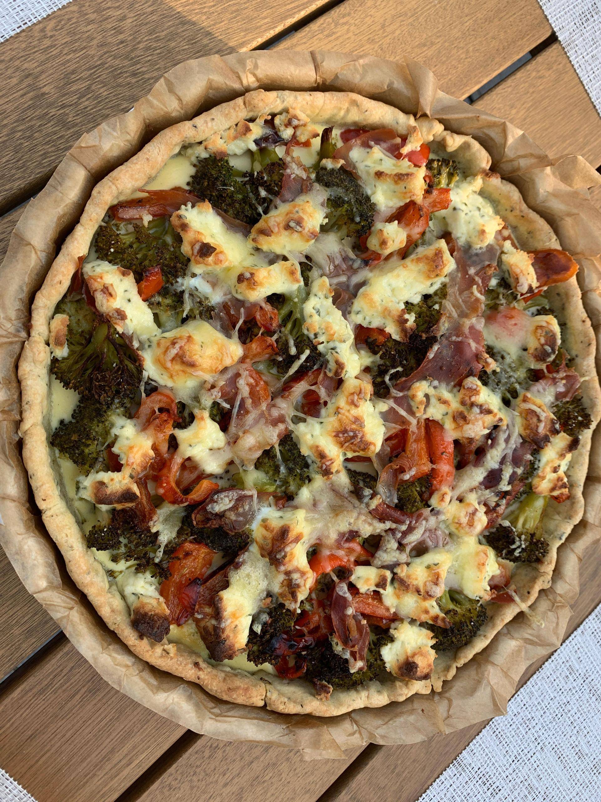 Tarte brocolis poivrons boursin - Recette Companion Connect XL | Moulinex
