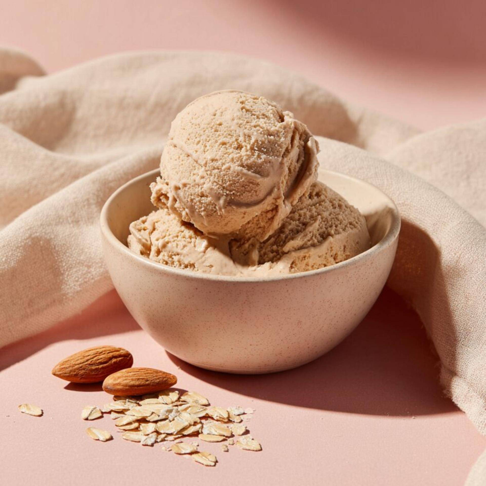 Glace allégée végane avoine et amande avec la machine à glaces Dolci - Recette Dolci | Moulinex