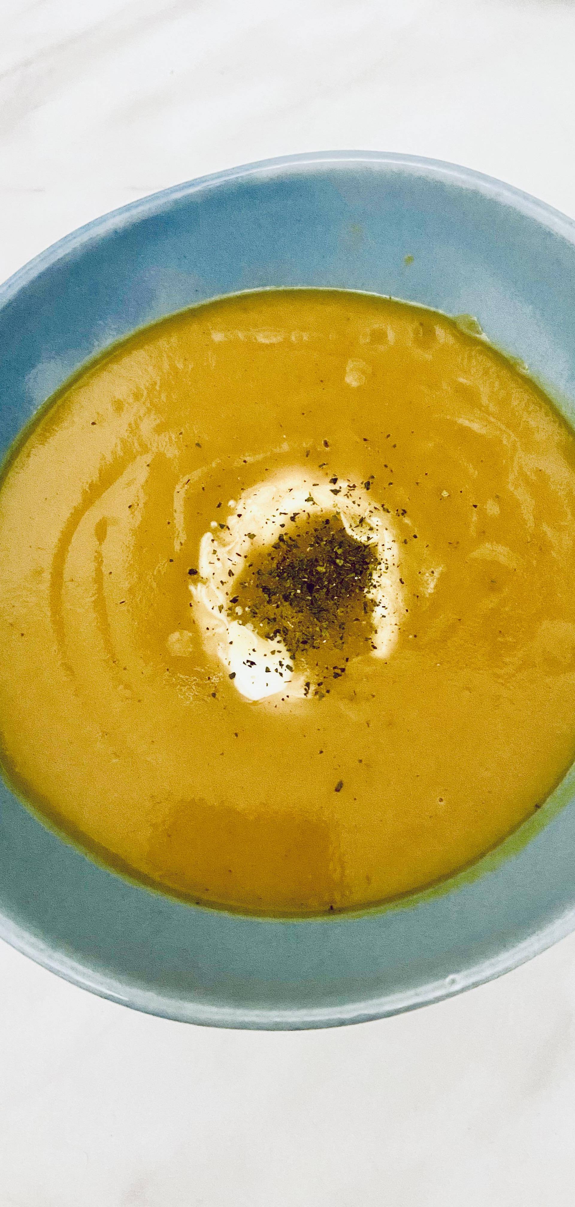 Délicieuse soupe carottes, patate douce et lait de coco - Recette Companion Connect XL | Moulinex