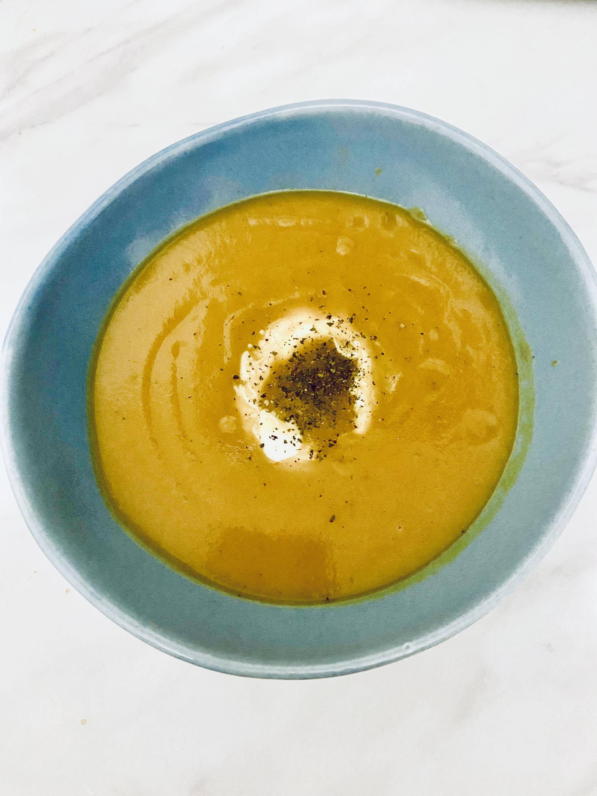 Délicieuse soupe carottes, patate douce et lait de coco - Recette Companion Connect XL | Moulinex