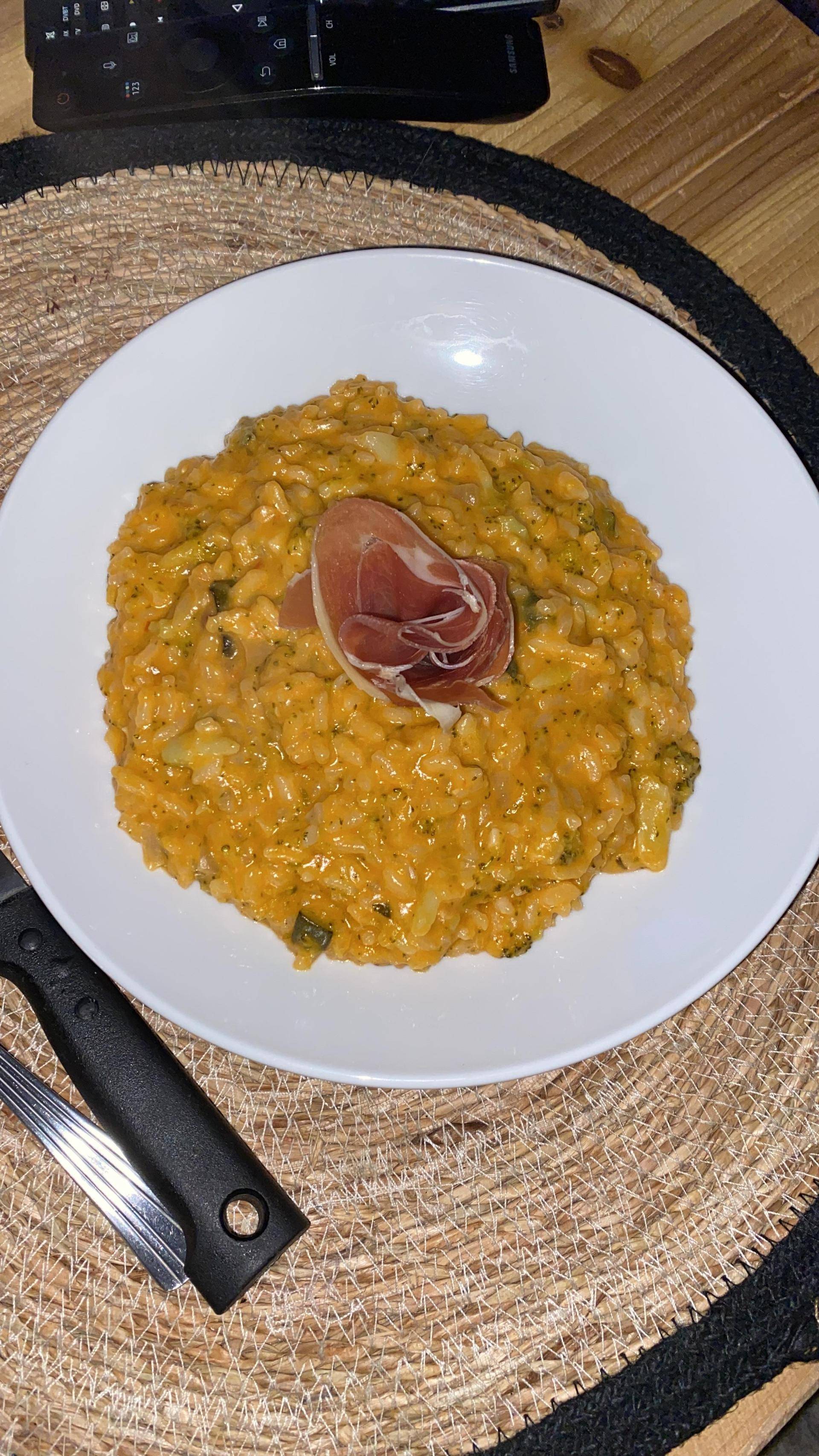 Risotto pesto rosso courgette brocolis - Recette Cookeo | Moulinex
