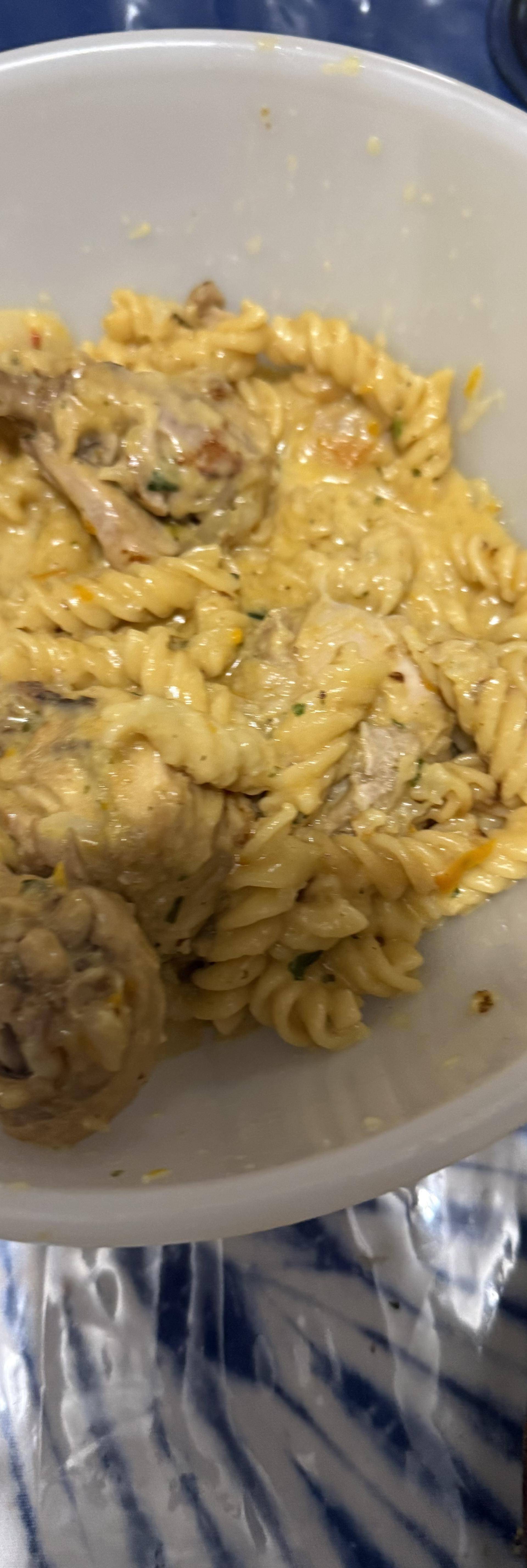 One Pot Pasta poulet, choux fleur & crème fraîche - Recette Cookeo V3 | Moulinex