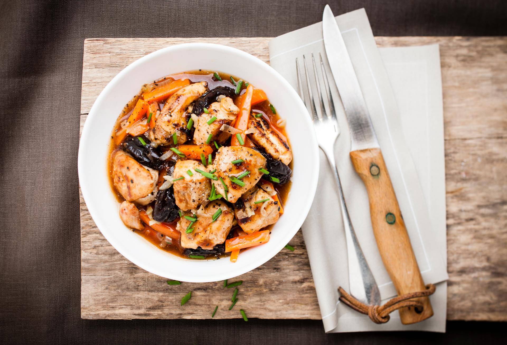 Bortsch de veau aux pruneaux - Recette Multicuiseurs | Moulinex