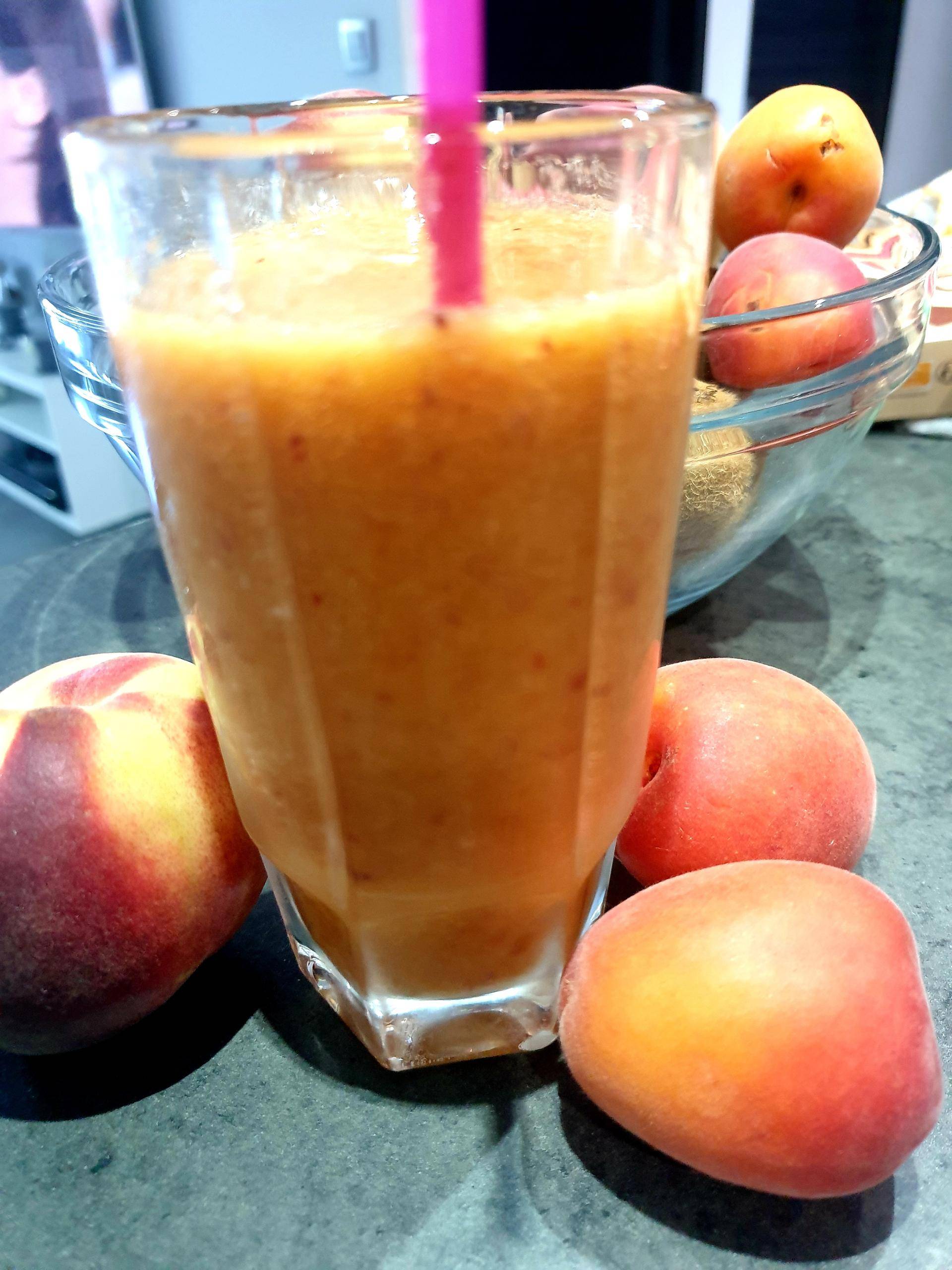 Smoothie pêches abricots - Recette Companion XL | Moulinex