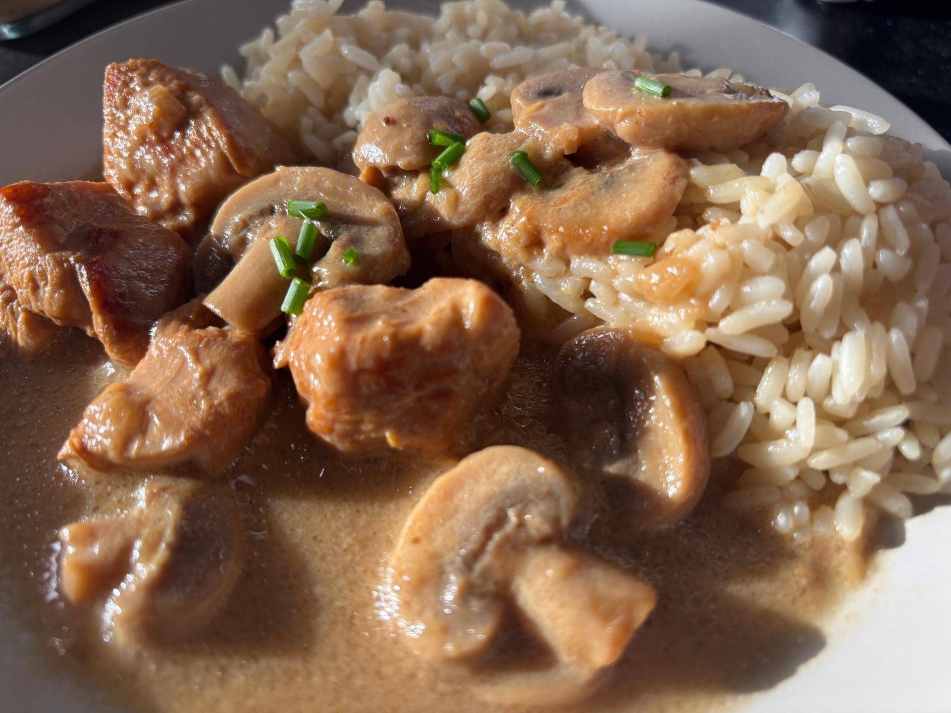 Poulet sauce au madère - Recette Cookeo | Moulinex