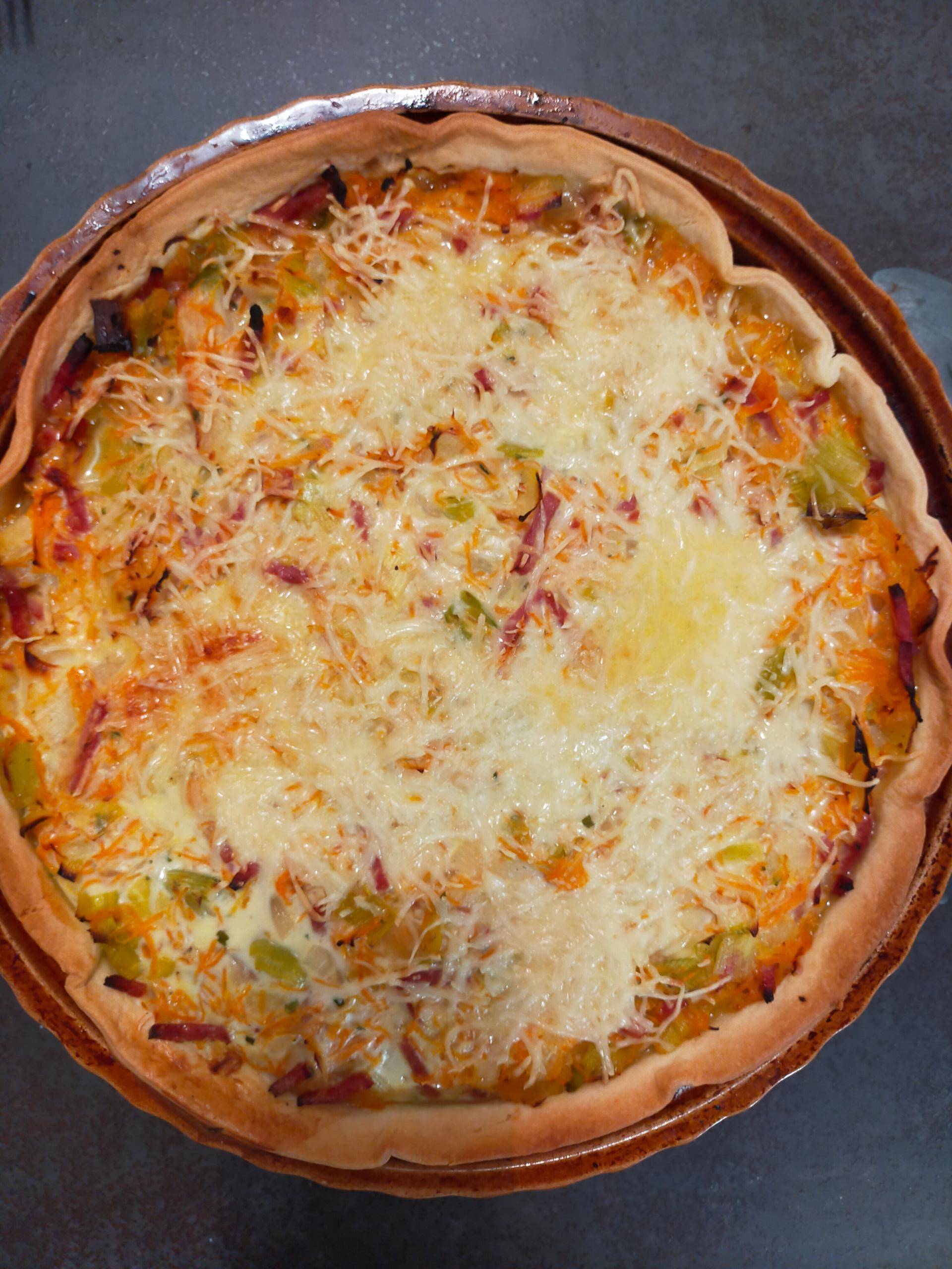 Quiche aux poireaux, carottes et jambon - Recette Cookeo | Moulinex