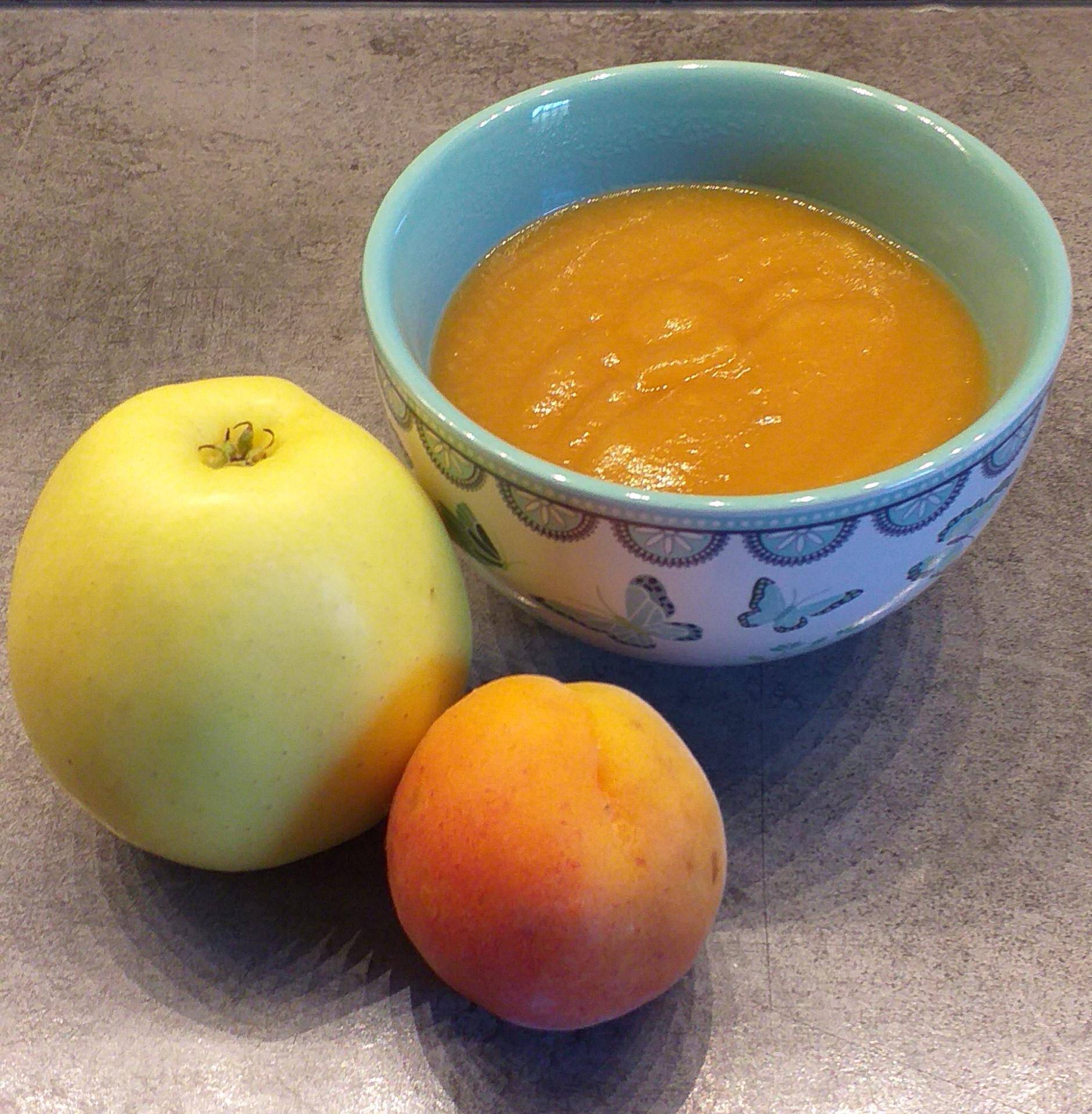 Compote lisse aux pommes et abricots, parfumée au gingembre. - Recette Companion Connect XL | Moulinex