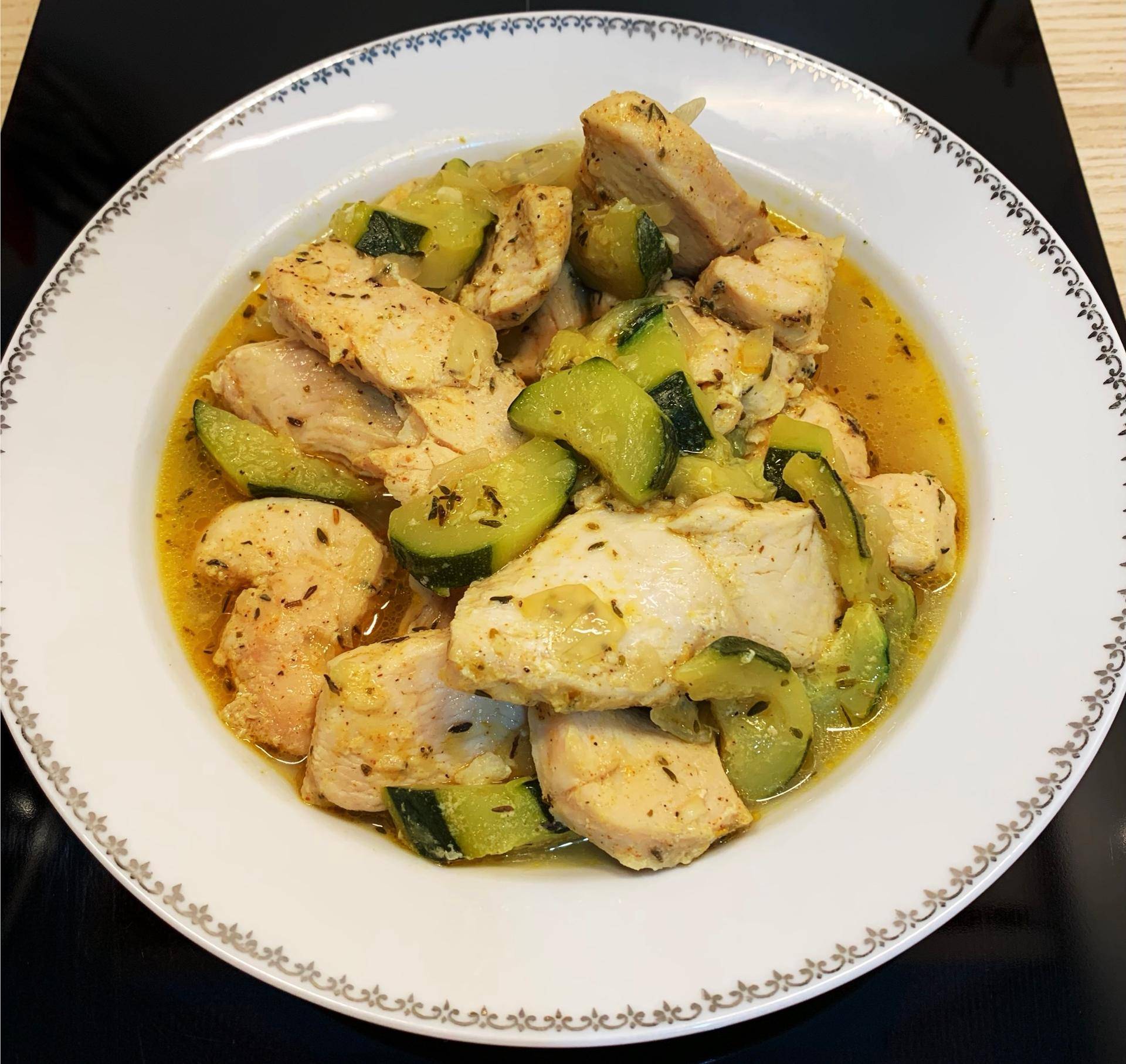 Petit bouillon express Poulet Courgette - Recette Cookeo V3 | Moulinex