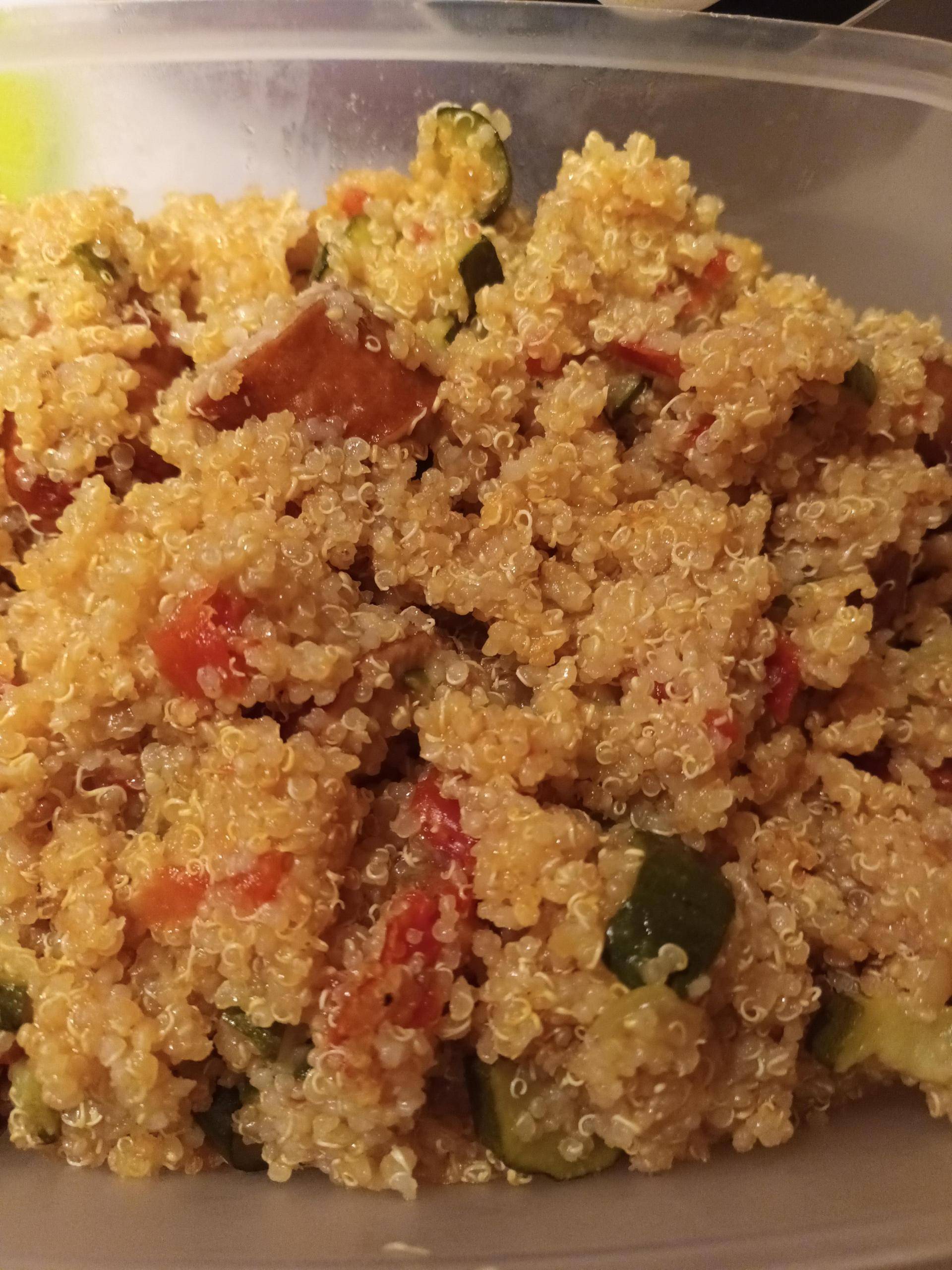 Quinoa courgettes tomates saucisses fumées - Recette Cookeo | Moulinex