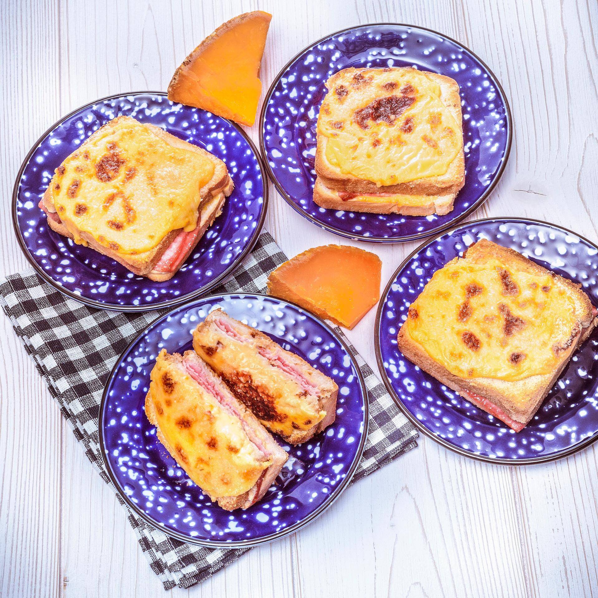 Croque-monsieur, béchamel à la mimolette - Recette Companion | Moulinex