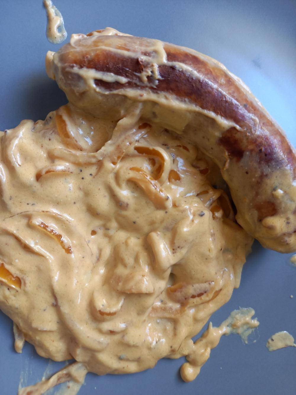 Saucisses aux oignons et à la moutarde - Recette Cookeo V3 | Moulinex