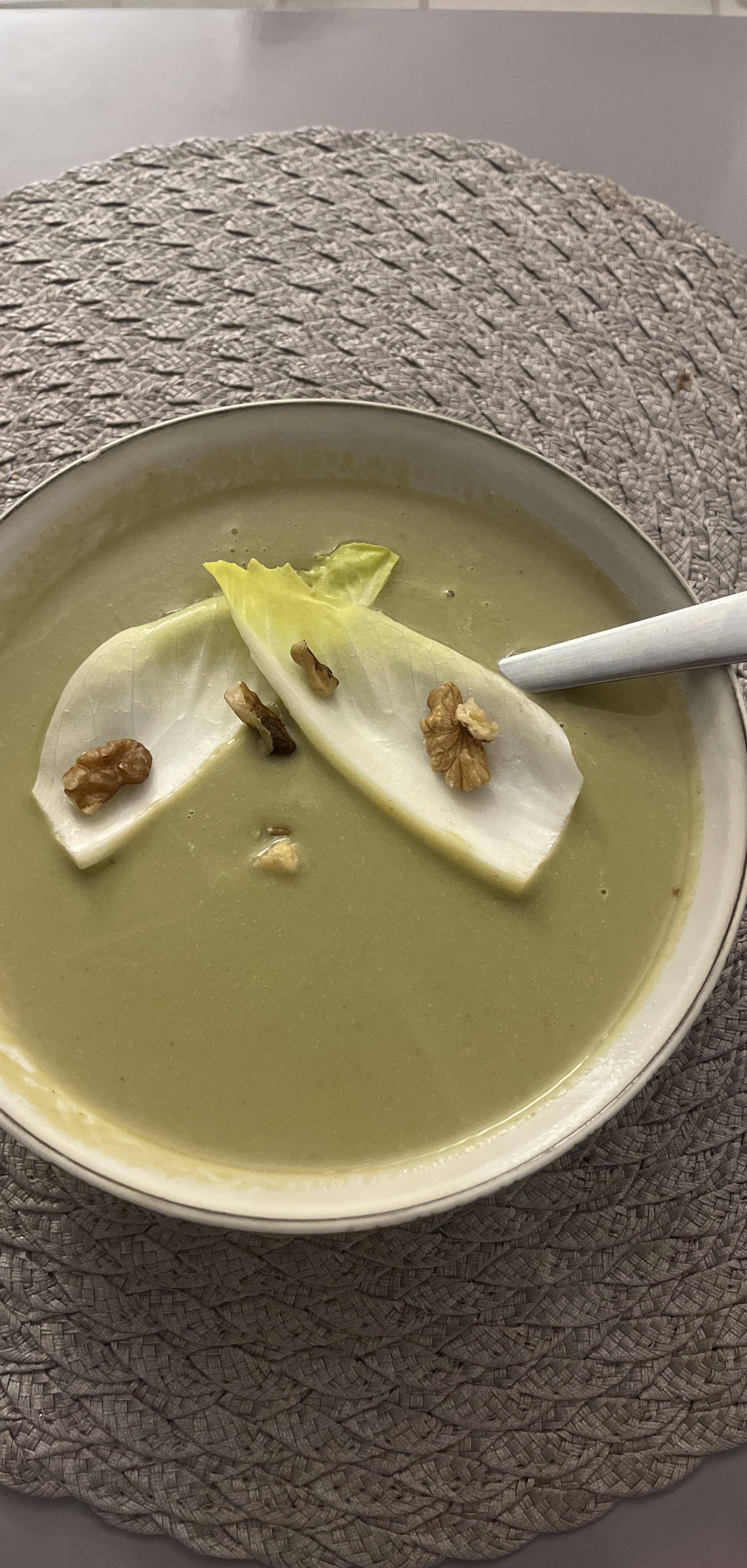 Soupe d’endives - Recette Companion Connect XL | Moulinex