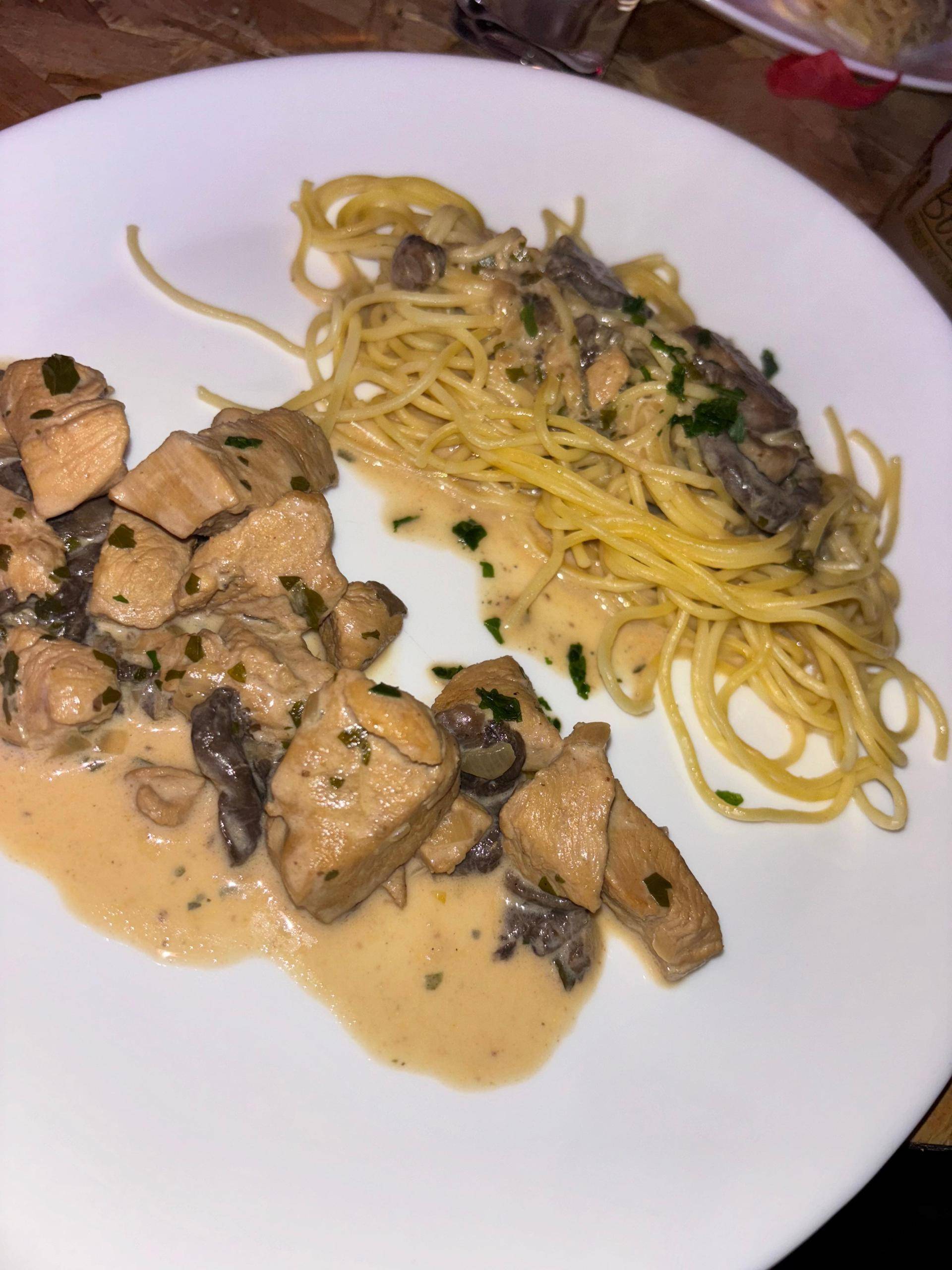 Poulet sauce champignons - Recette Cookeo | Moulinex